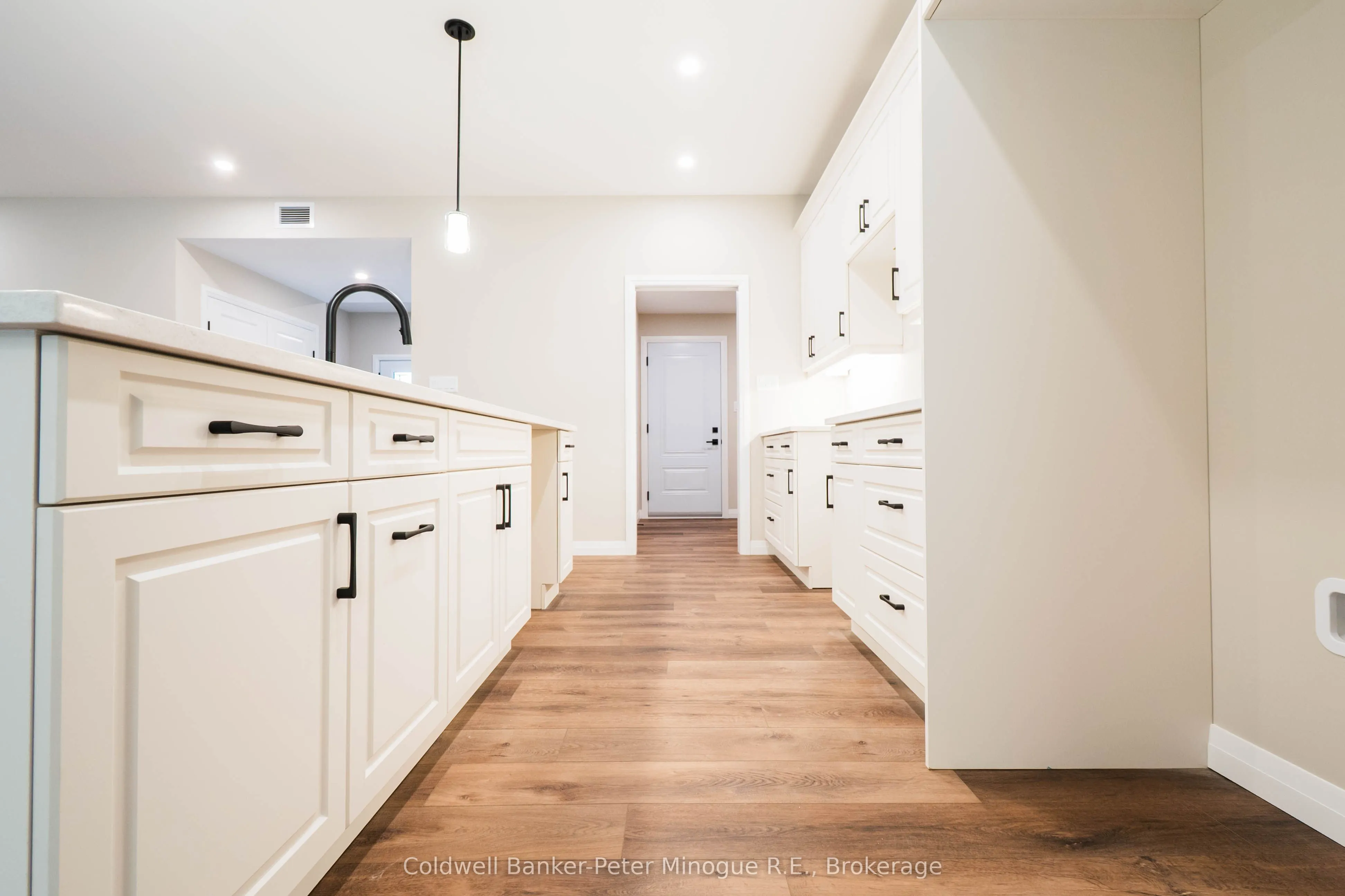 26 Masson Lane W