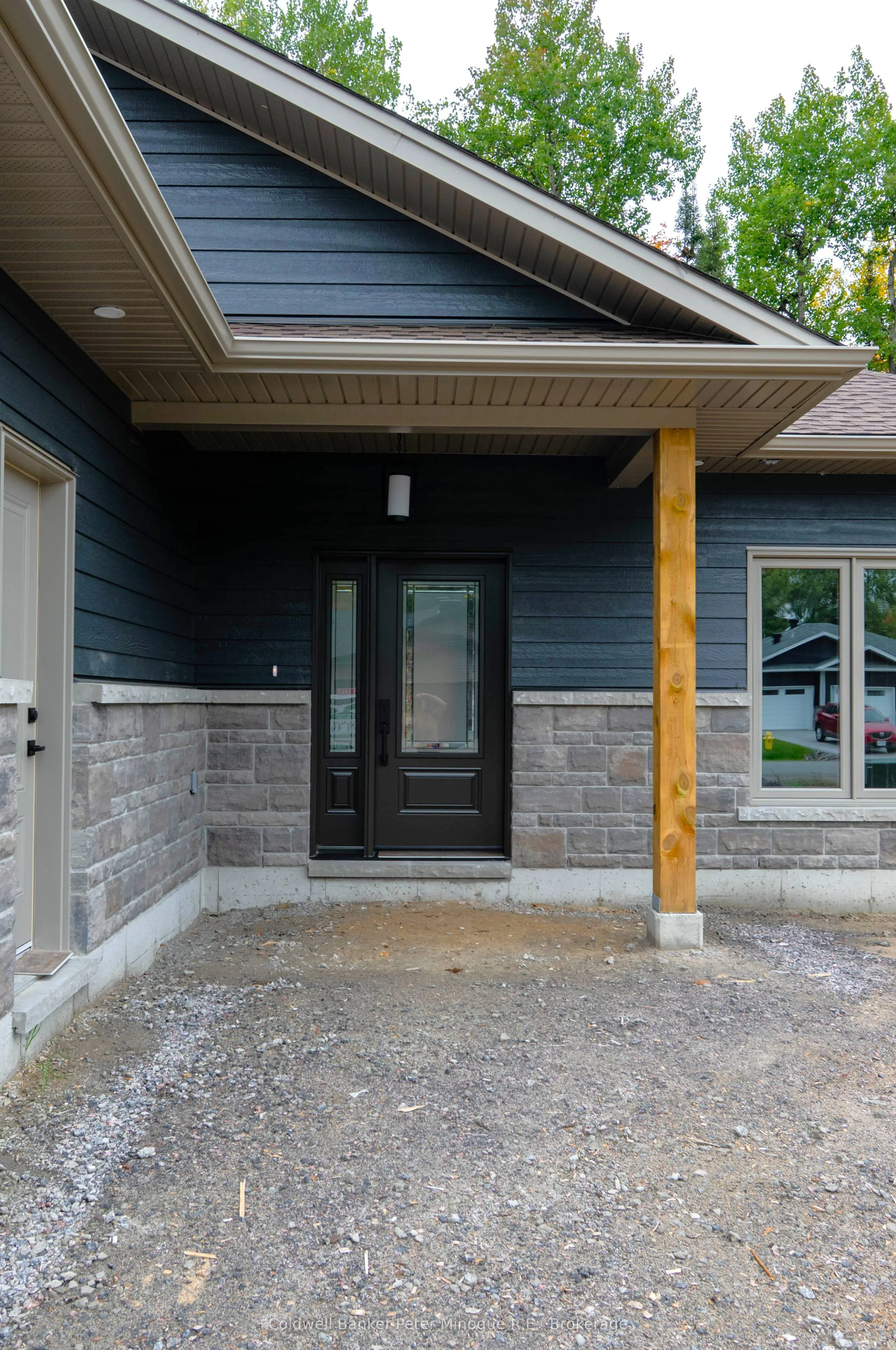 26 Masson Lane W