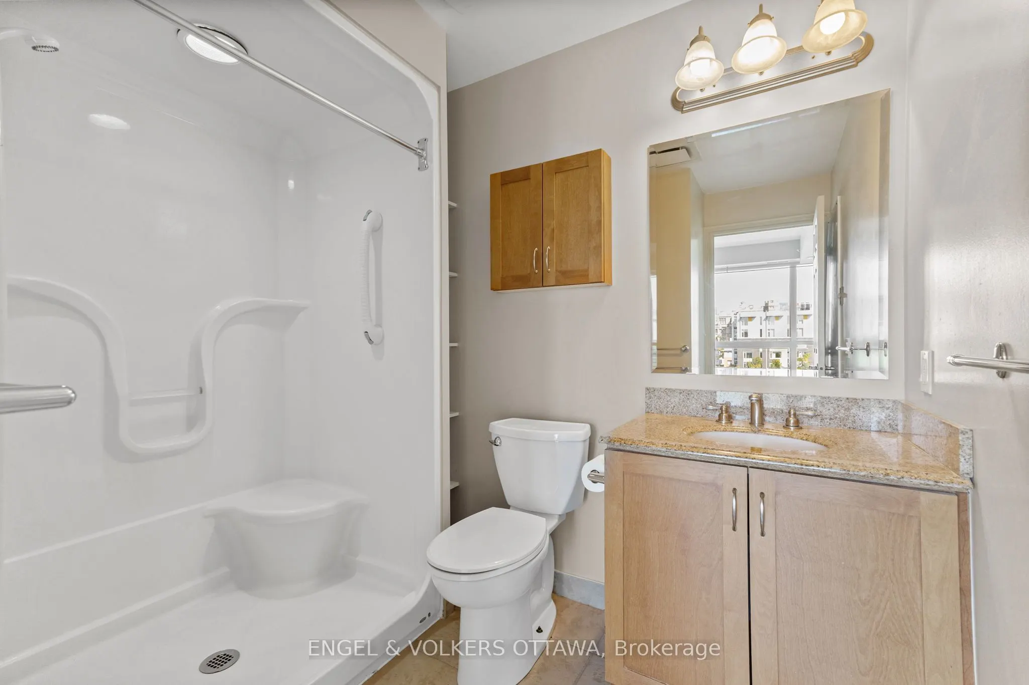 100 Isabella Street, #611