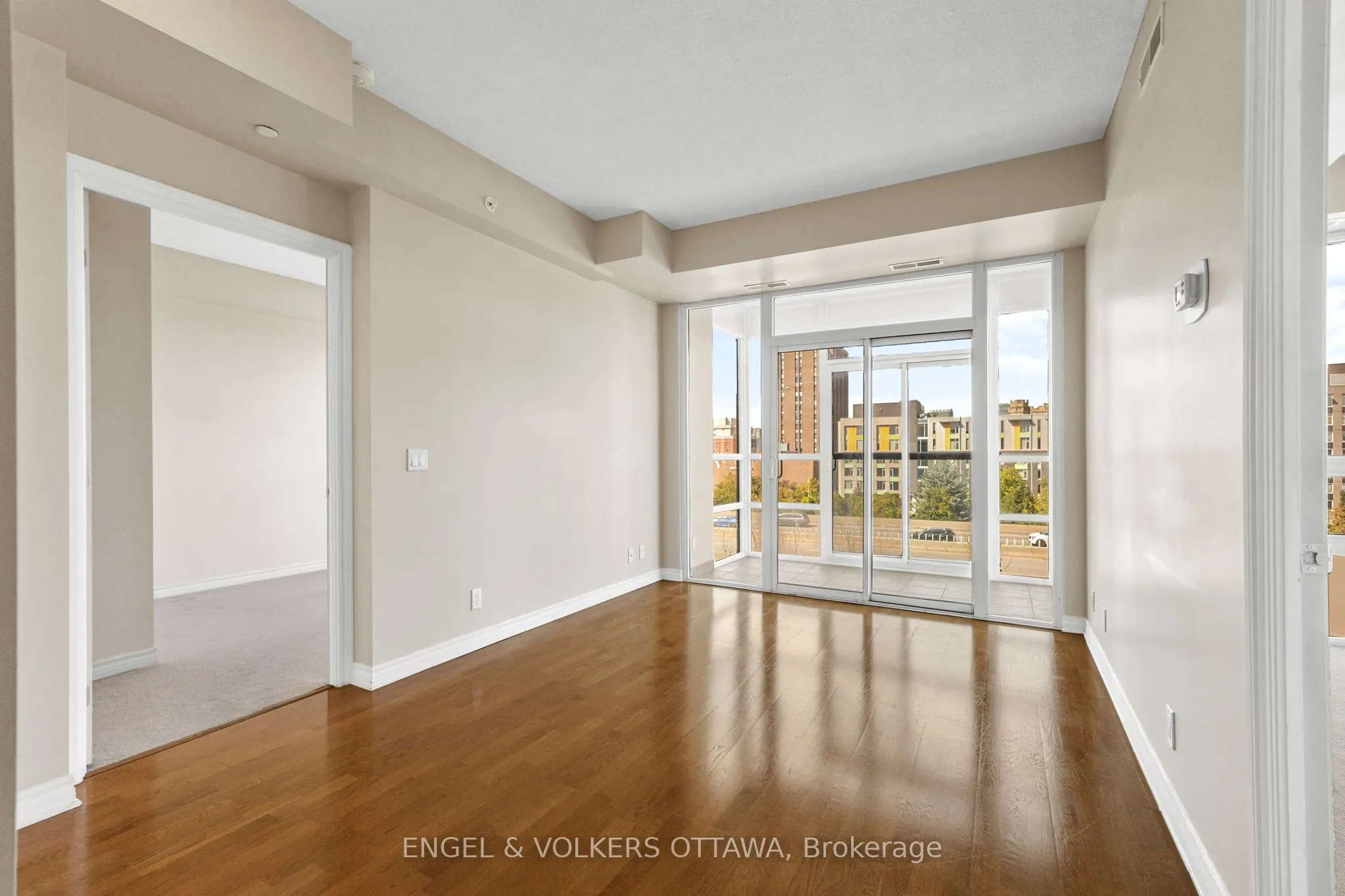 100 Isabella Street, #611
