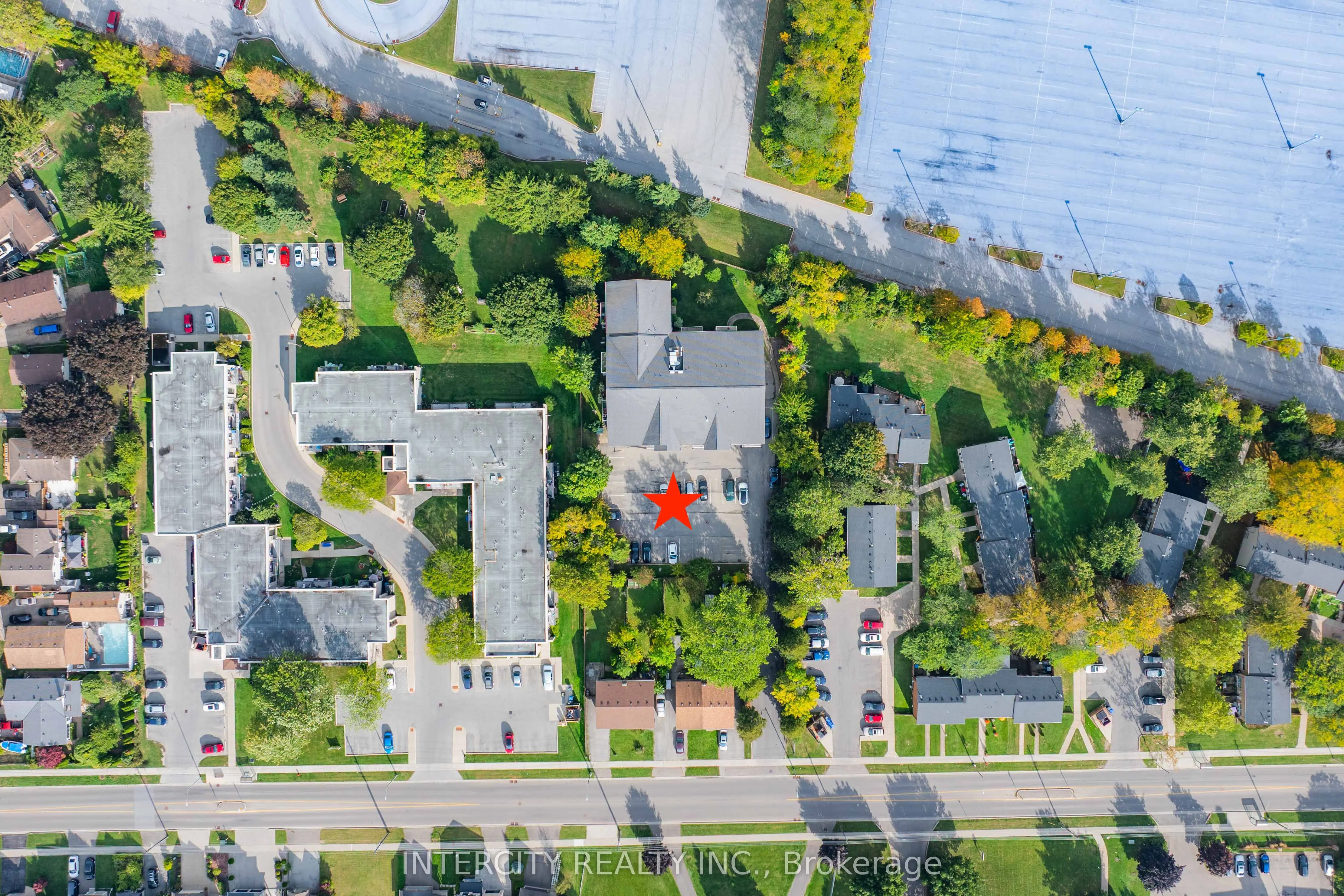 6928 Ailanthus Avenue E, #306