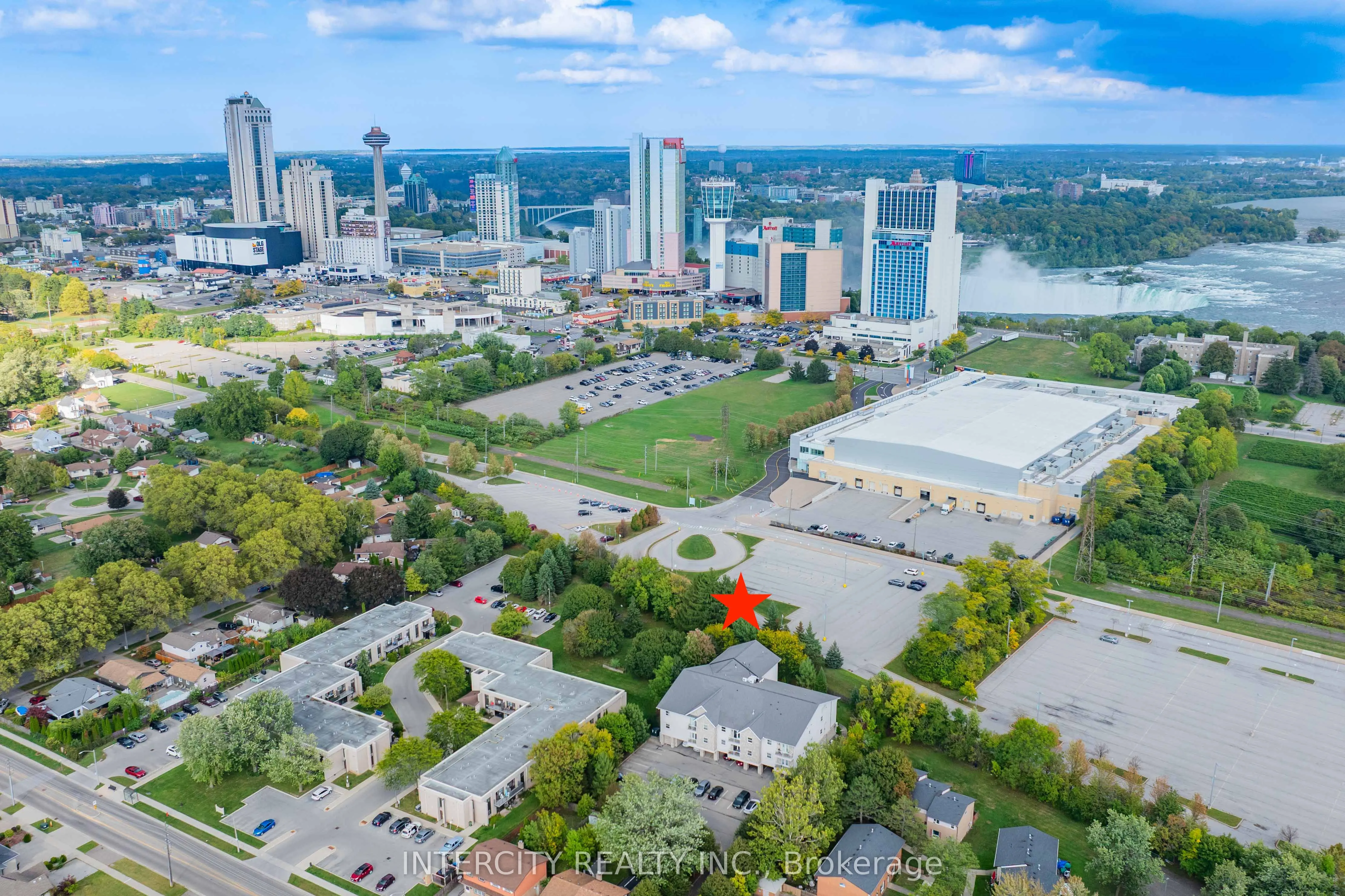 6928 Ailanthus Avenue E, #306
