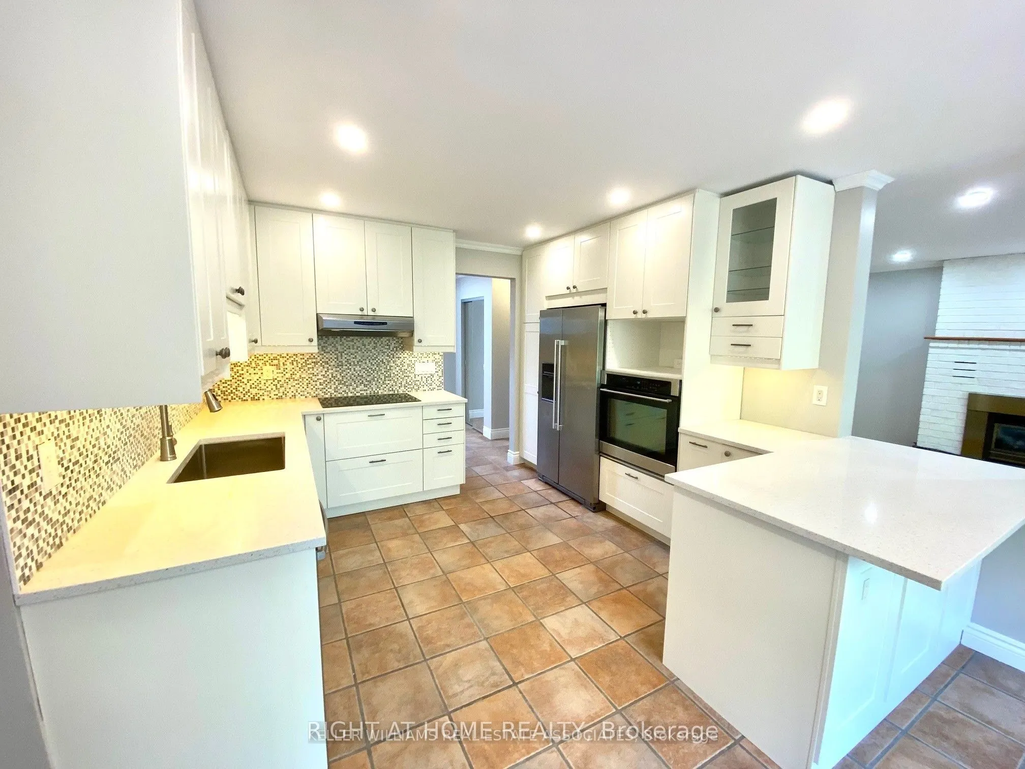 112 Downey Road, #UPPER