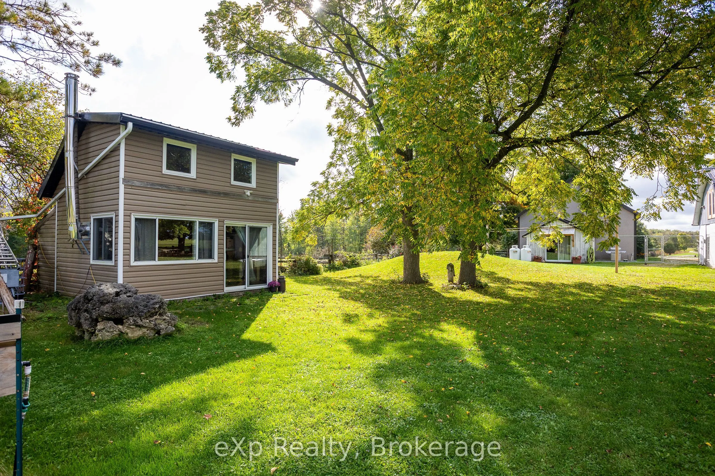 780 Concession 2