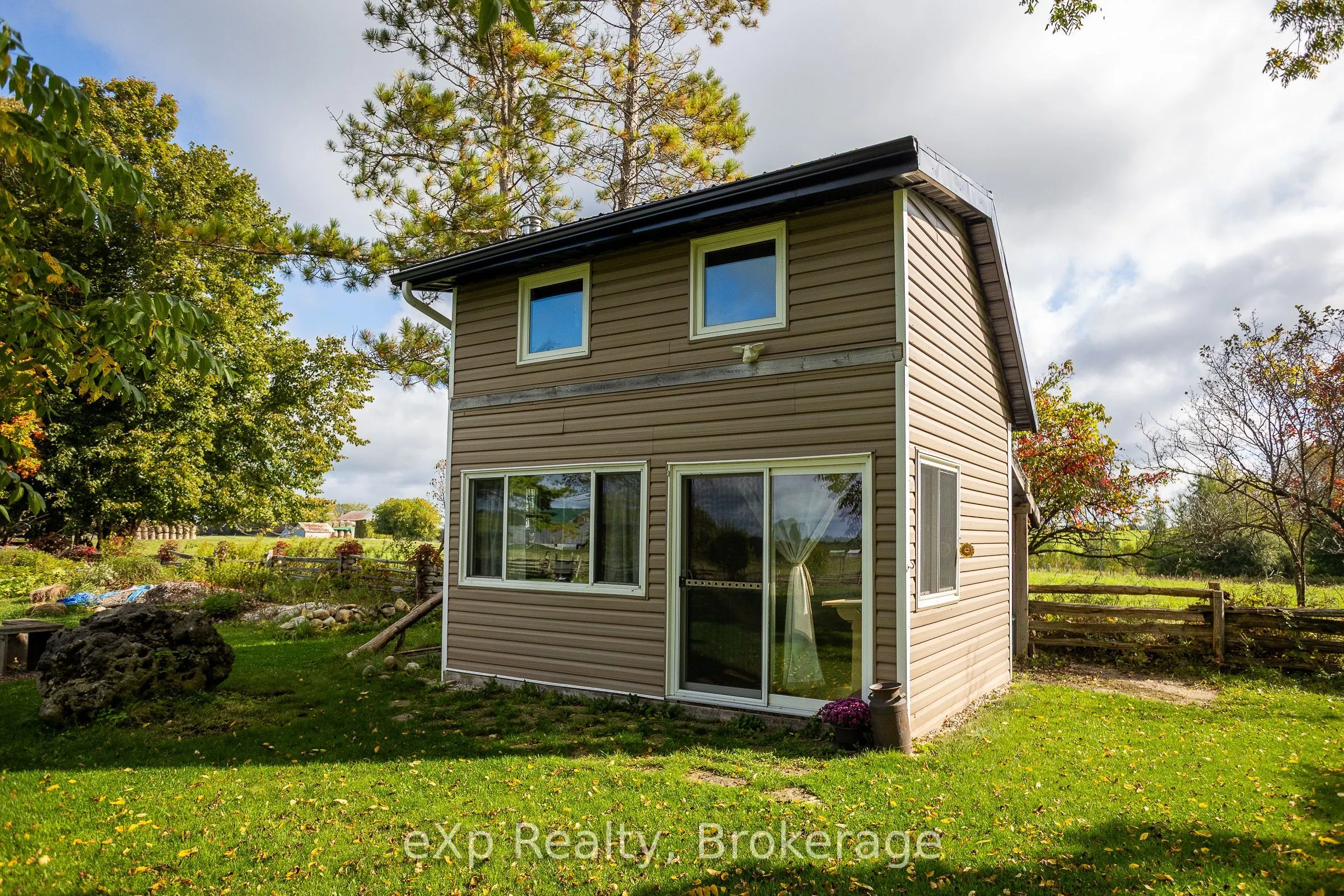 780 Concession 2