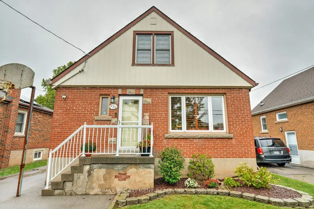275 Montrose Avenue
