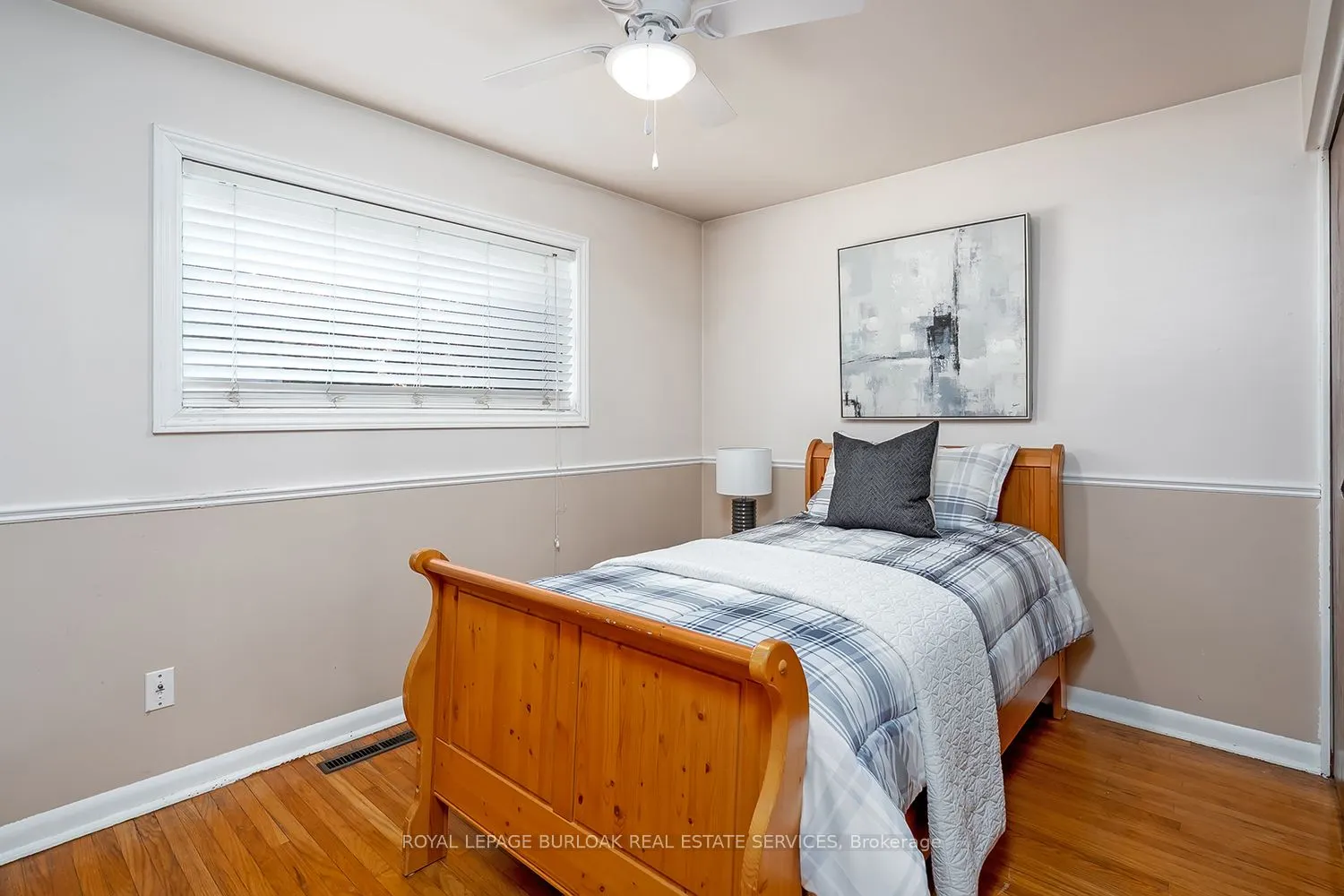 3 White Oaks Avenue