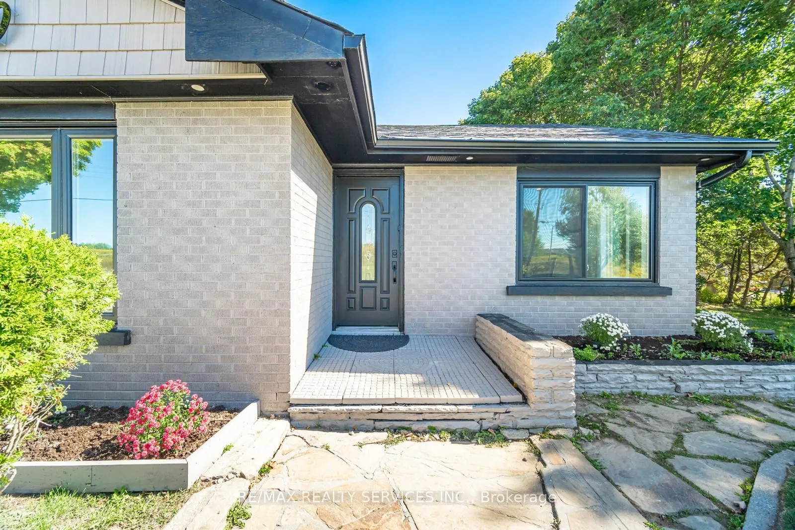 633271 Hwy 10