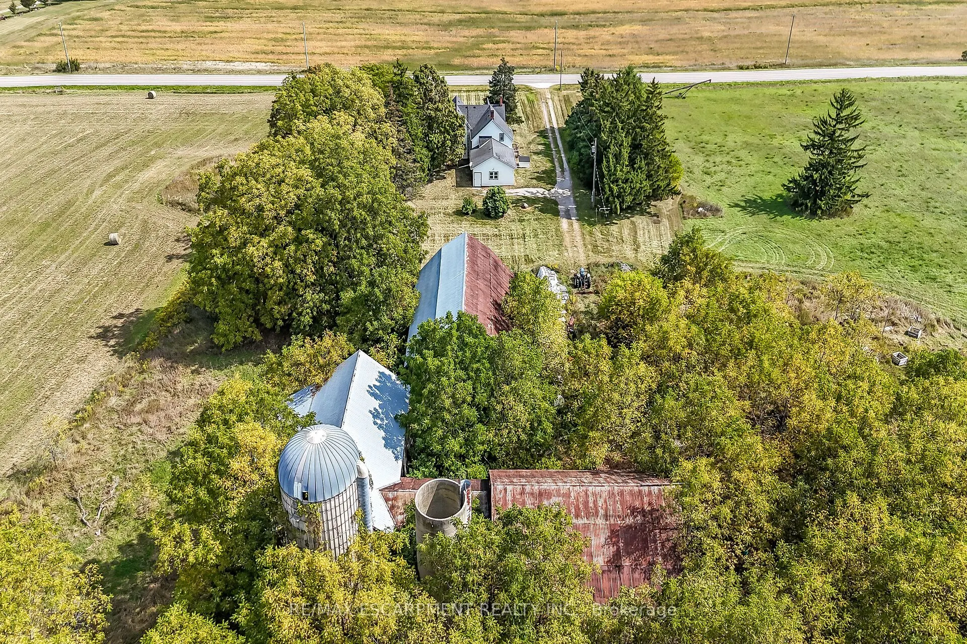 2429 County Line
