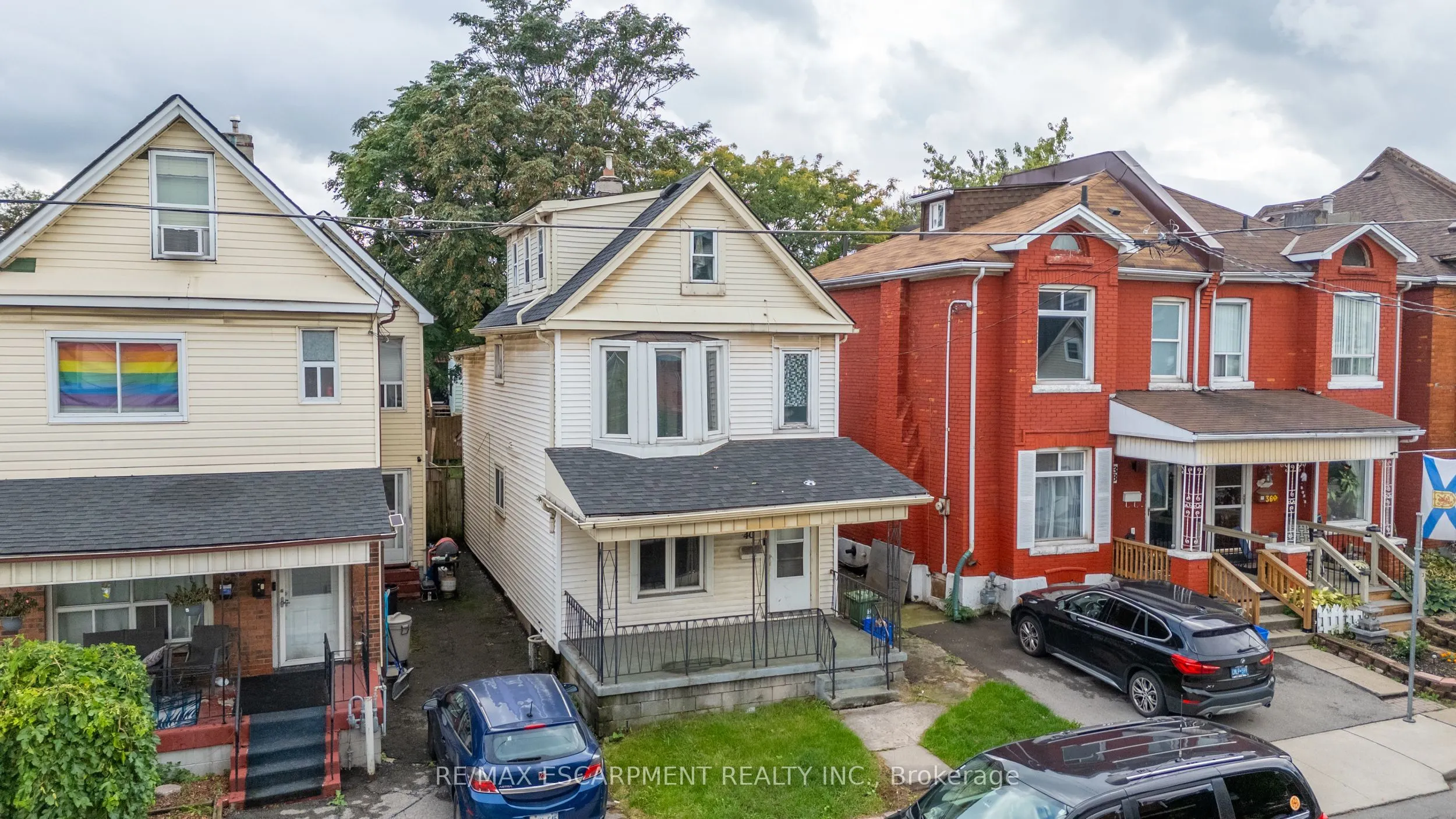 40 Rosemont Avenue