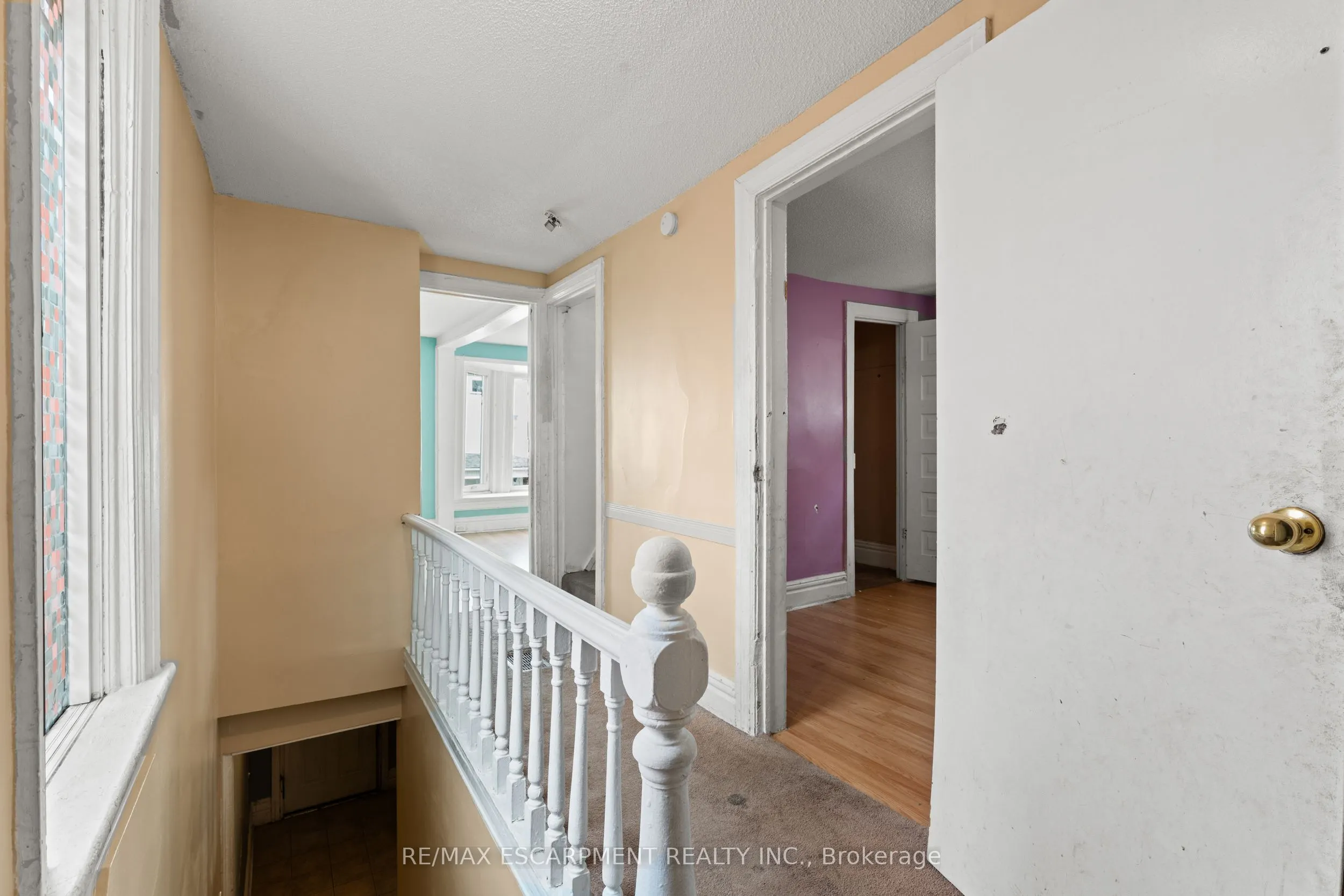 40 Rosemont Avenue