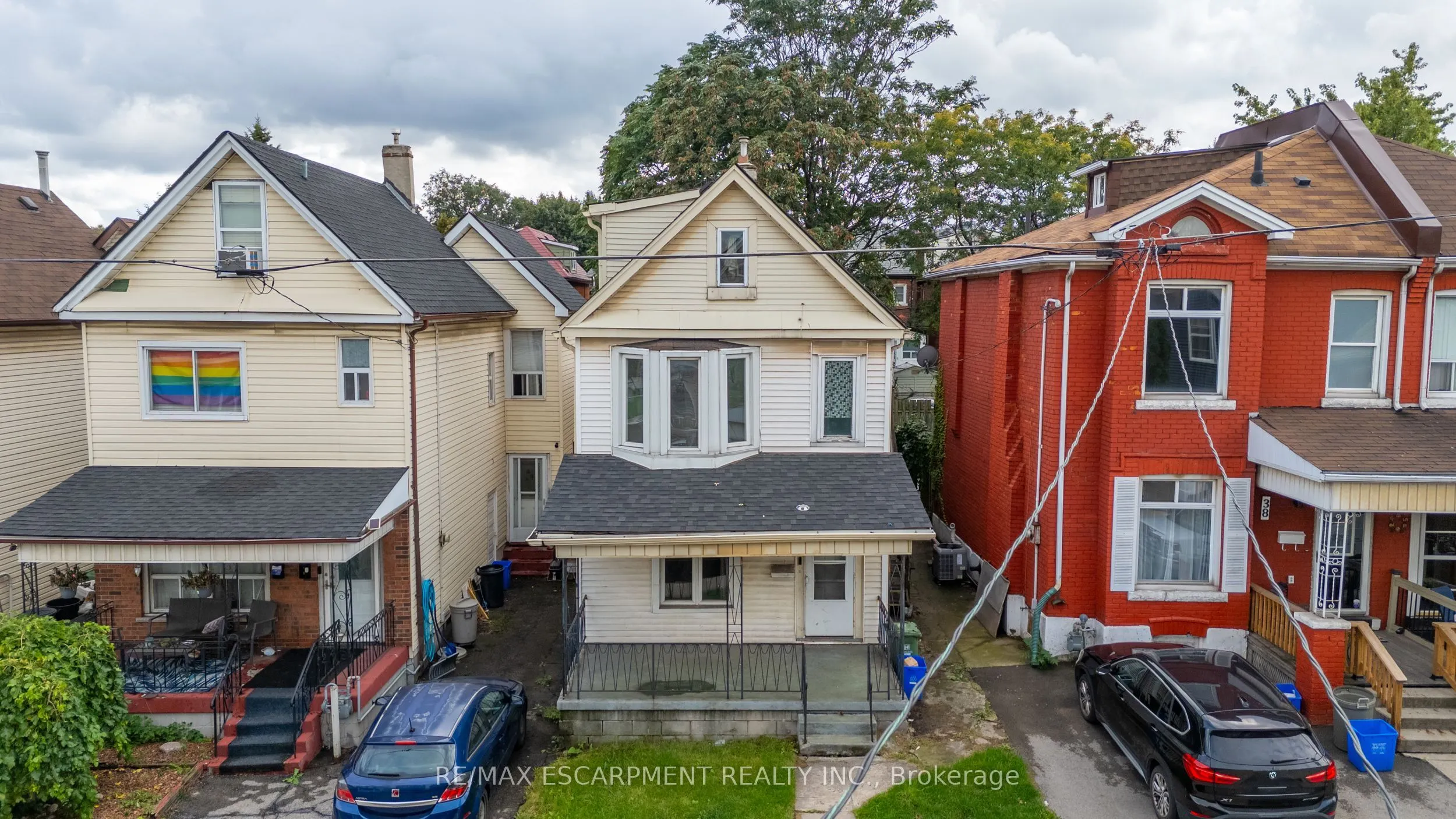 40 Rosemont Avenue