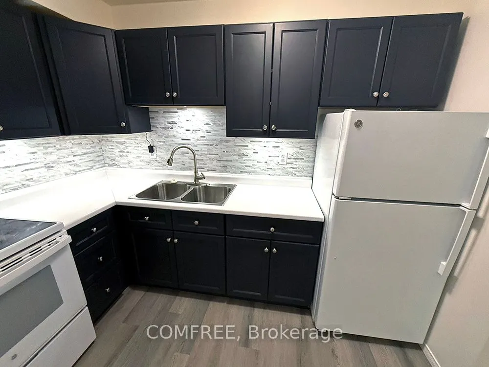 60 Hiawatha Road, #28