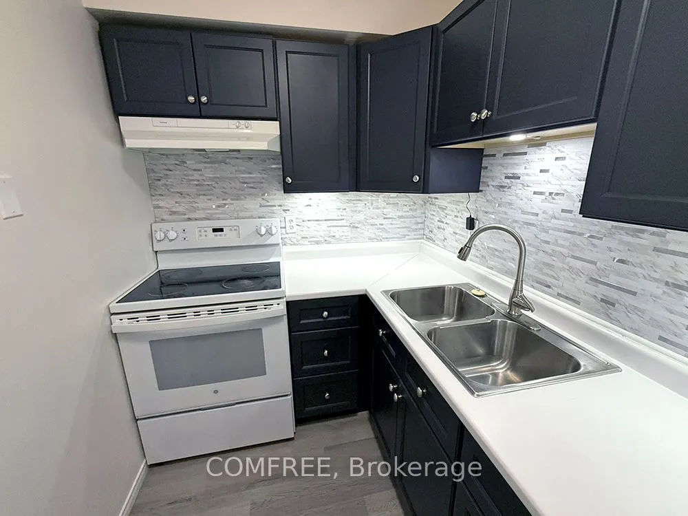 60 Hiawatha Road, #28