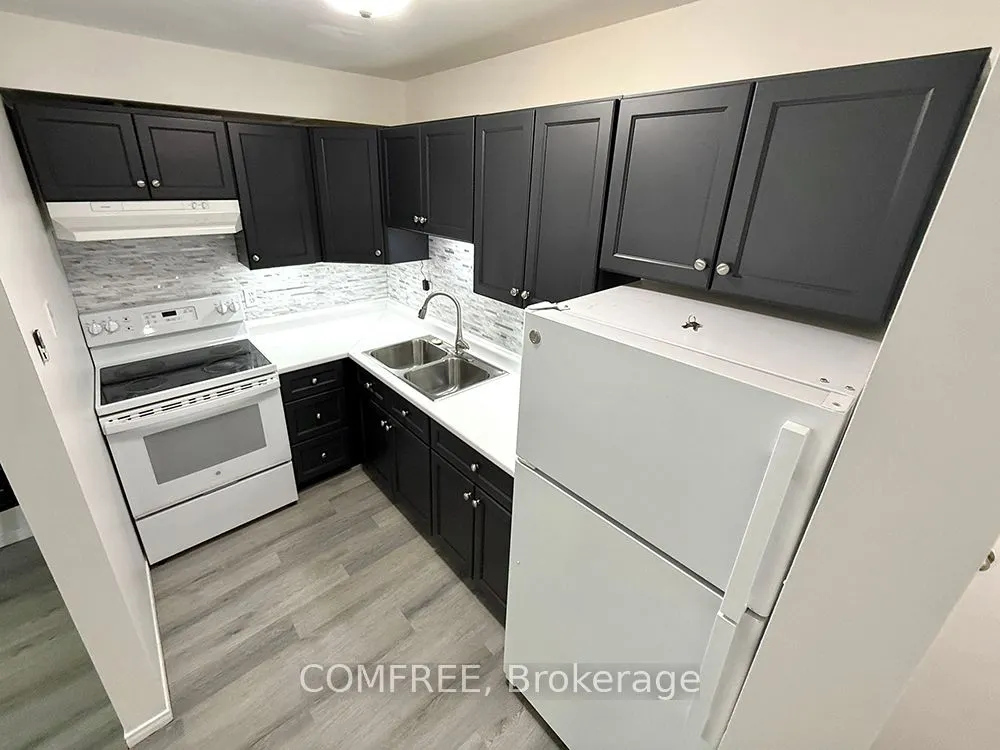 60 Hiawatha Road, #28