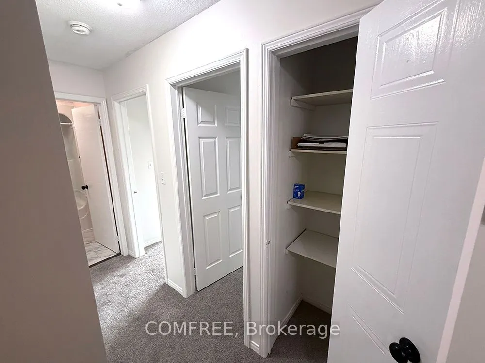 60 Hiawatha Road, #28