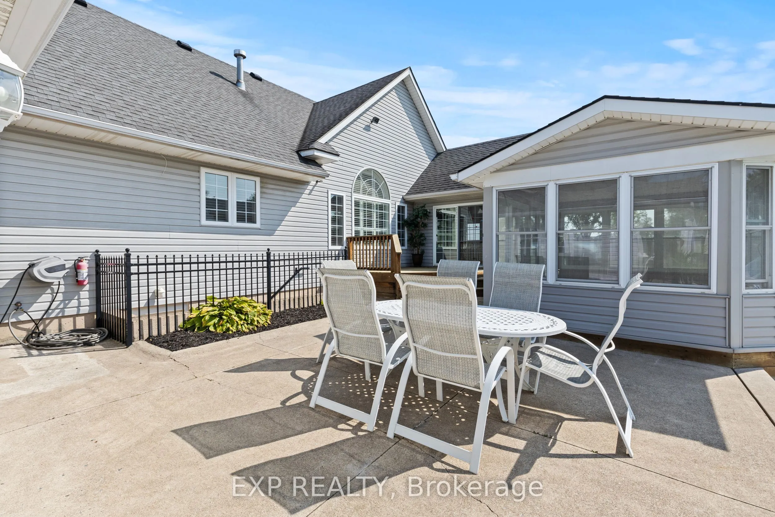 353 South Pelham Road