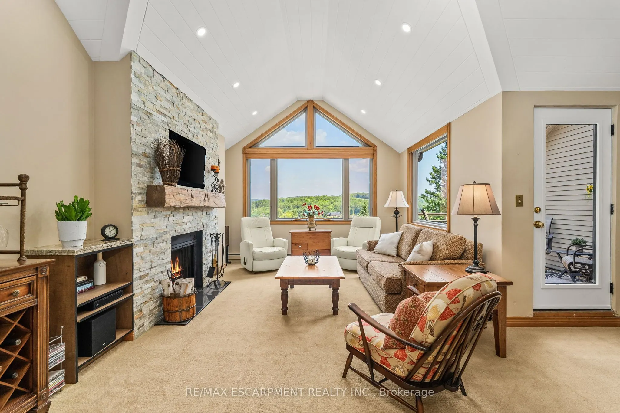 131 Grandview Hilltop Drive, #1