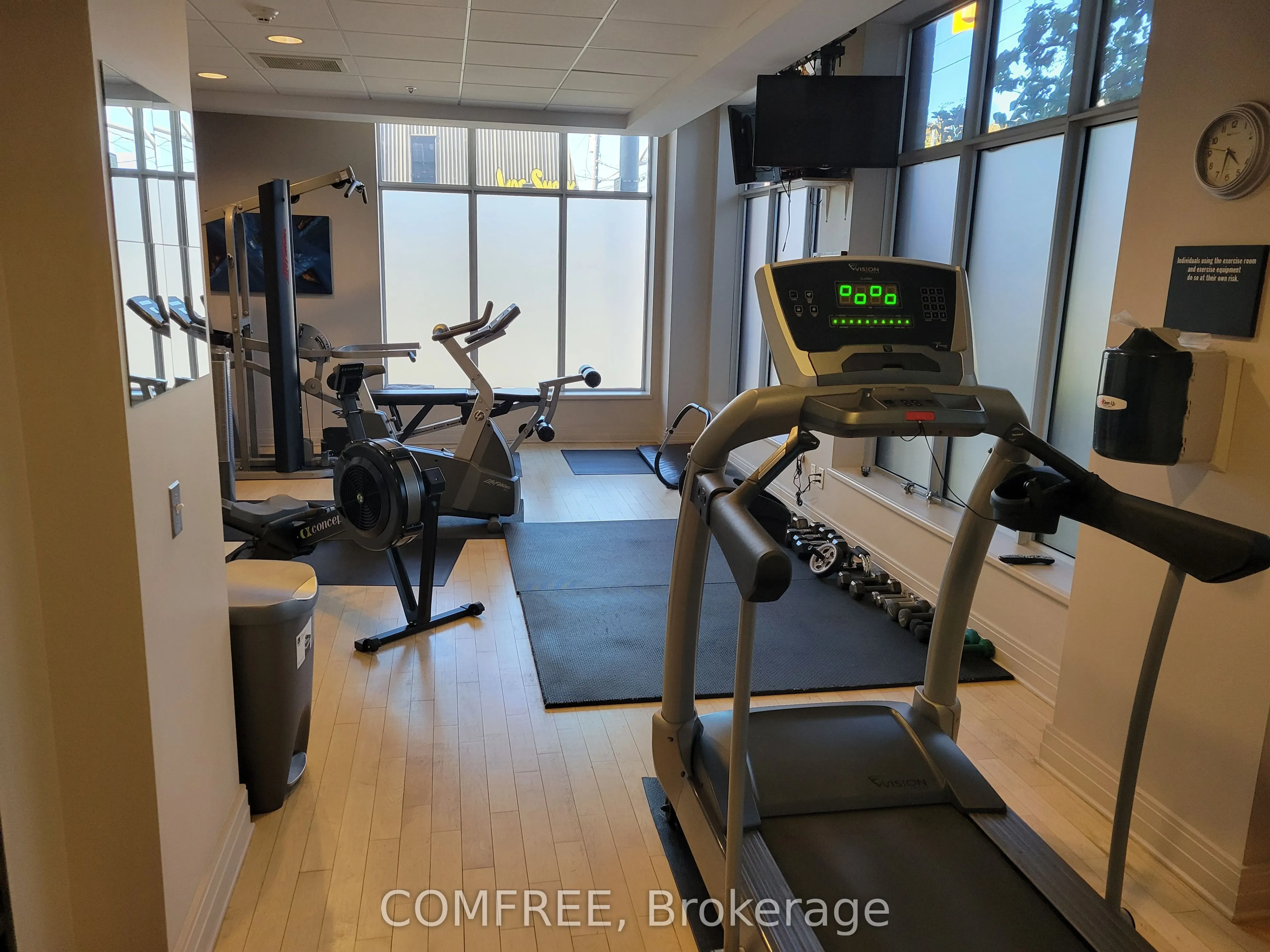 290 Powell Avenue, #302