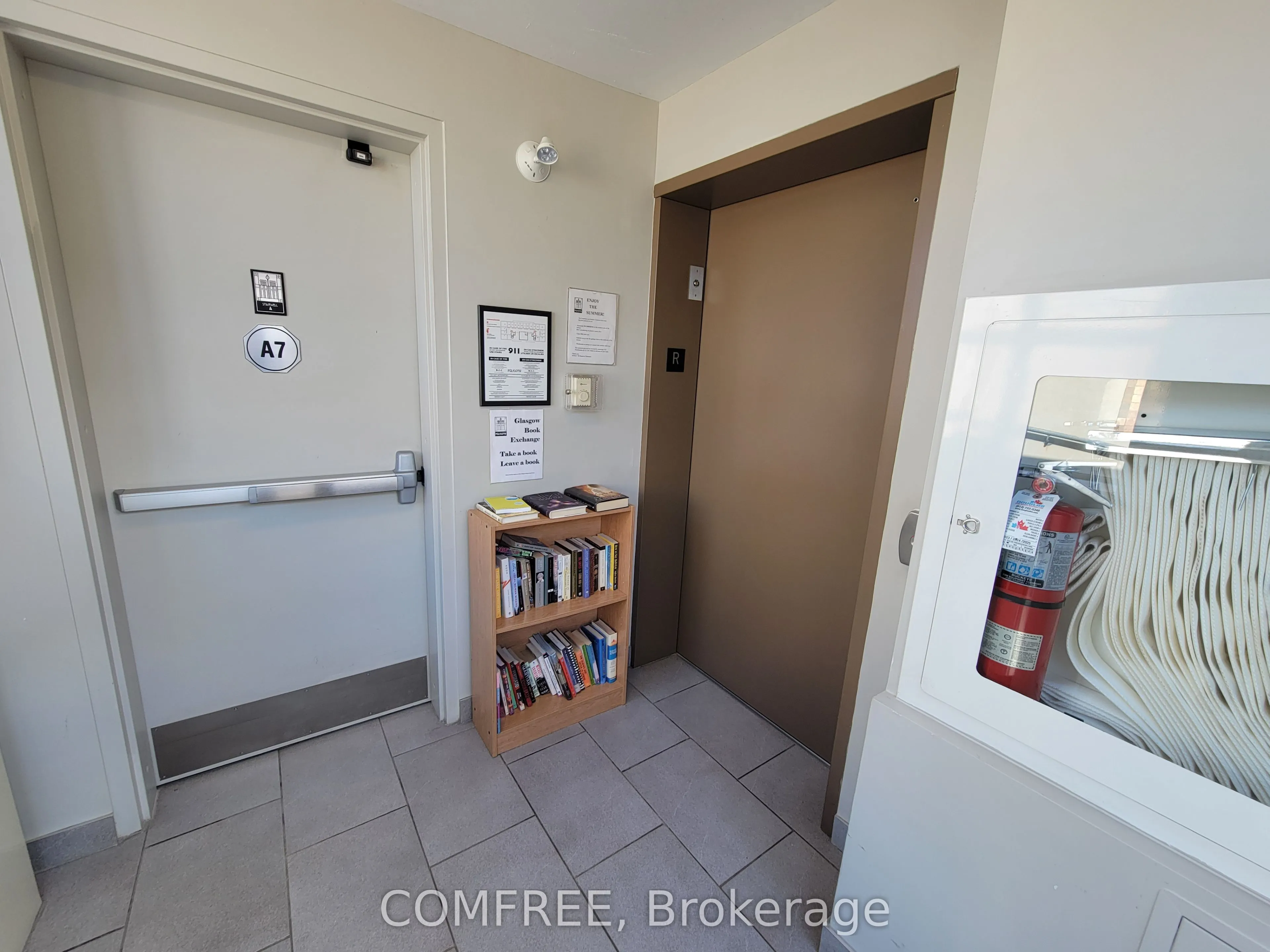 290 Powell Avenue, #302