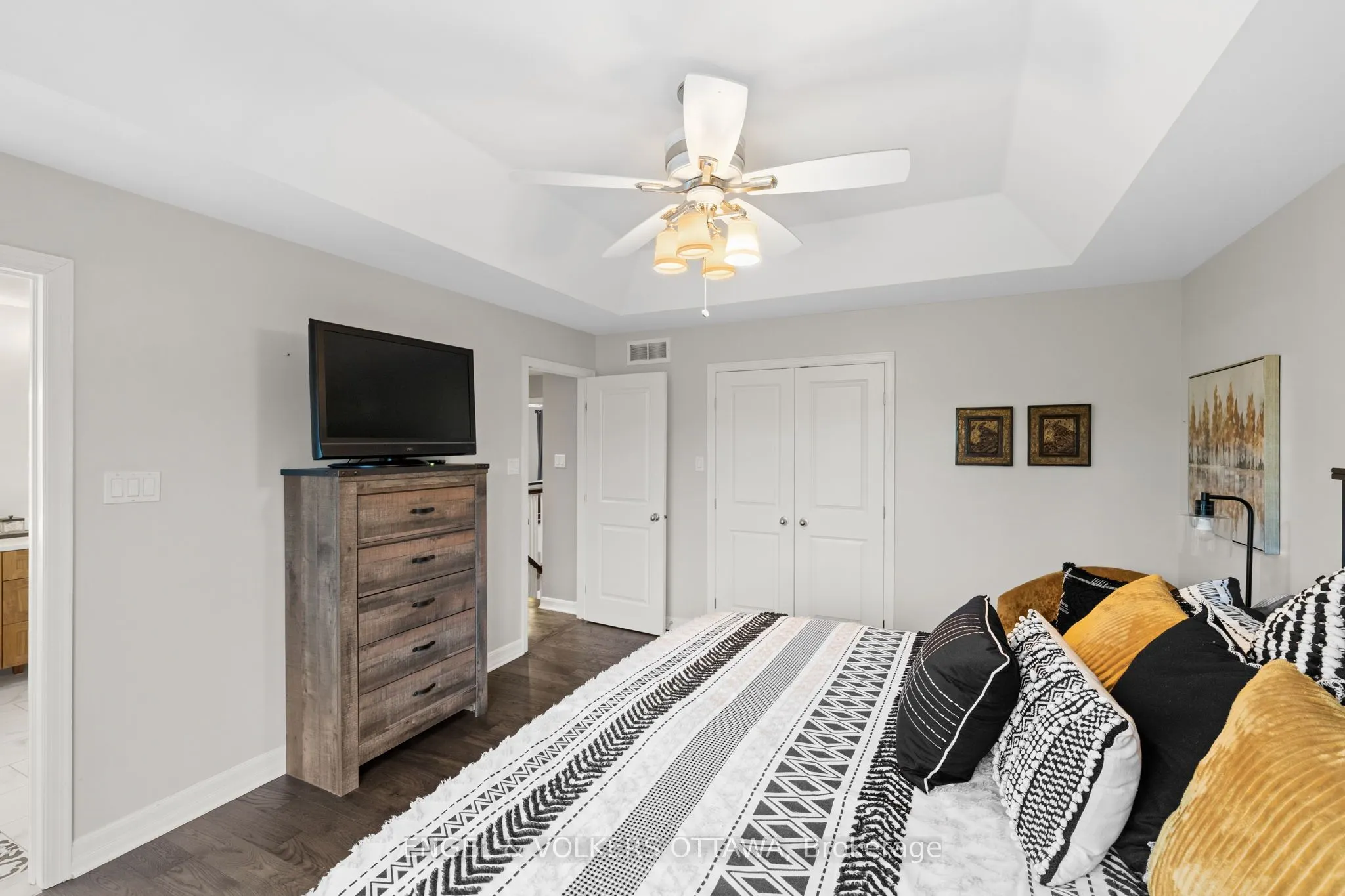 511 Erinwoods Circle