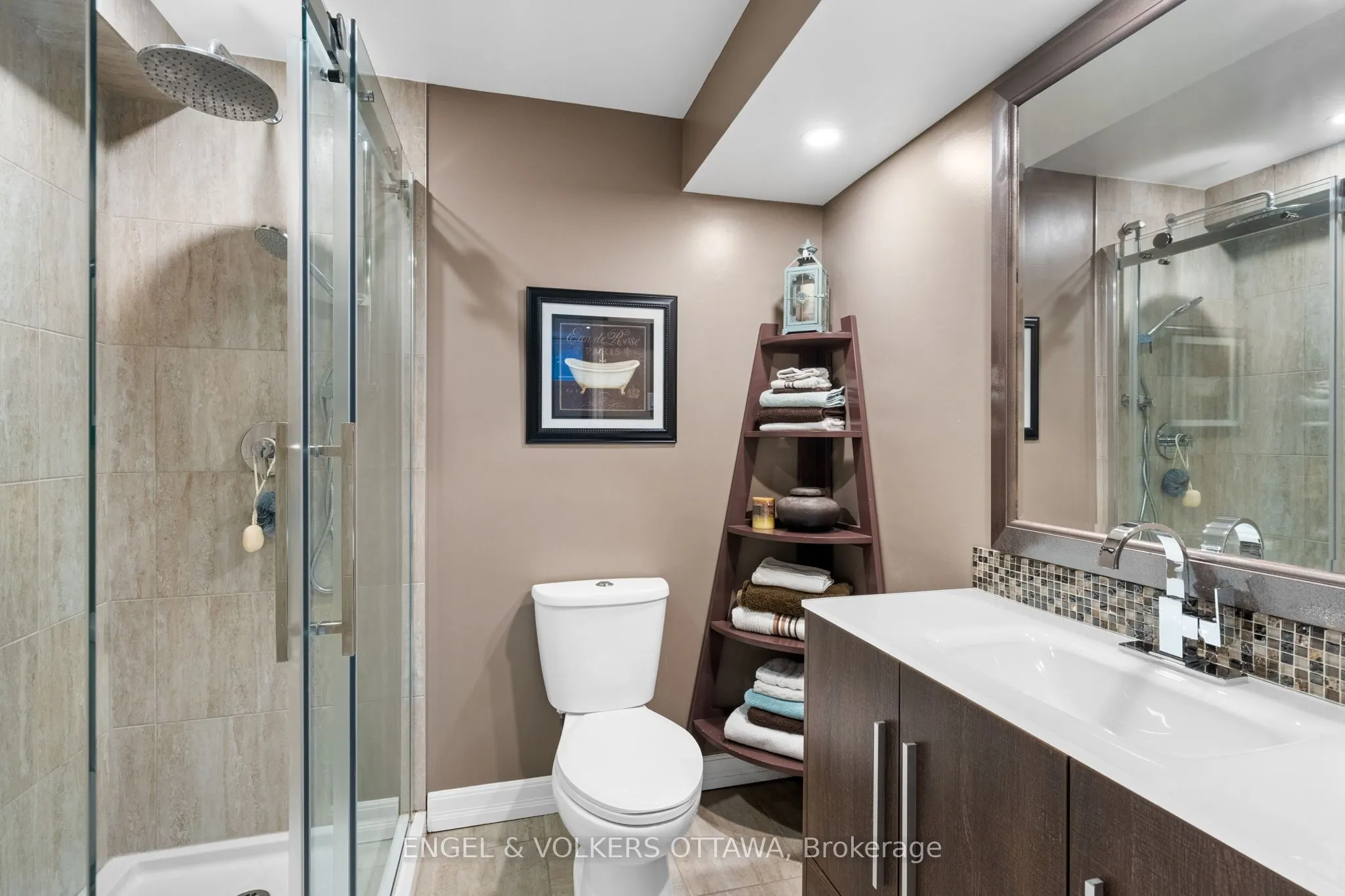 511 Erinwoods Circle