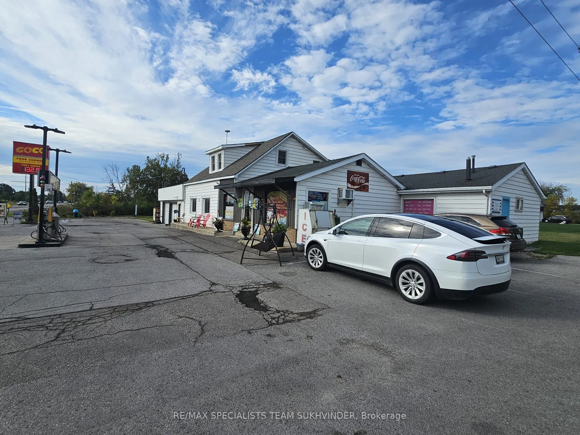 2137 Stevensville Road