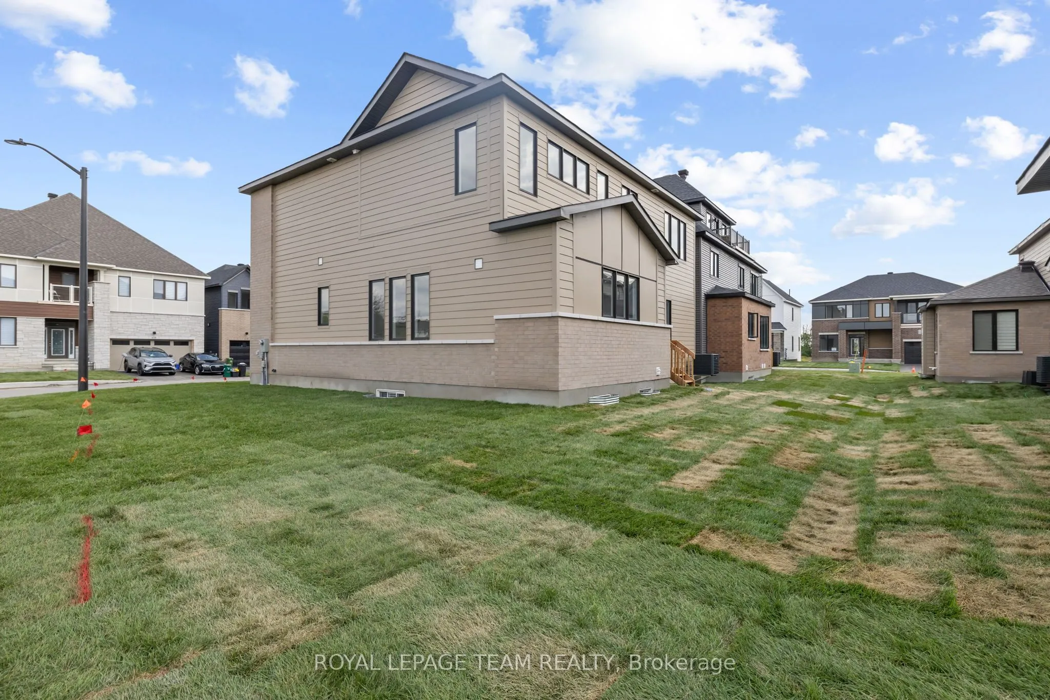 407 Euphoria Crescent