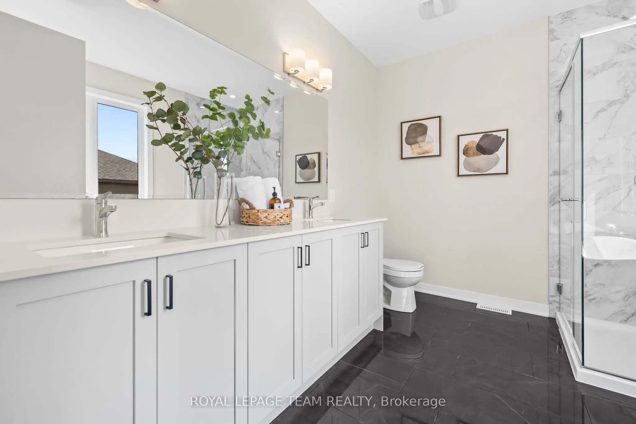 407 Euphoria Crescent