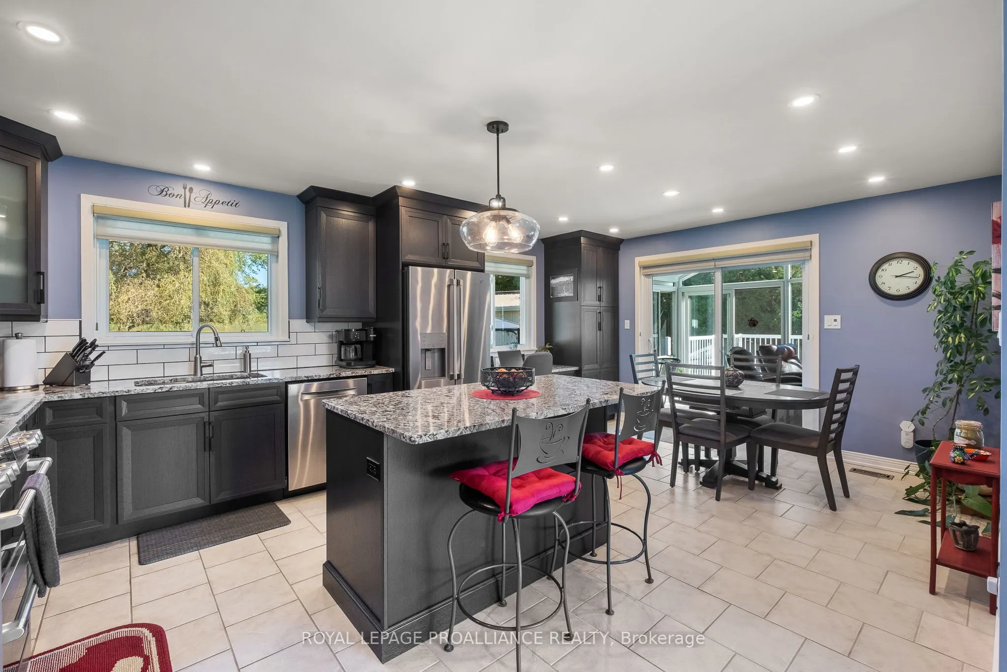 2535 Castlehill Drive
