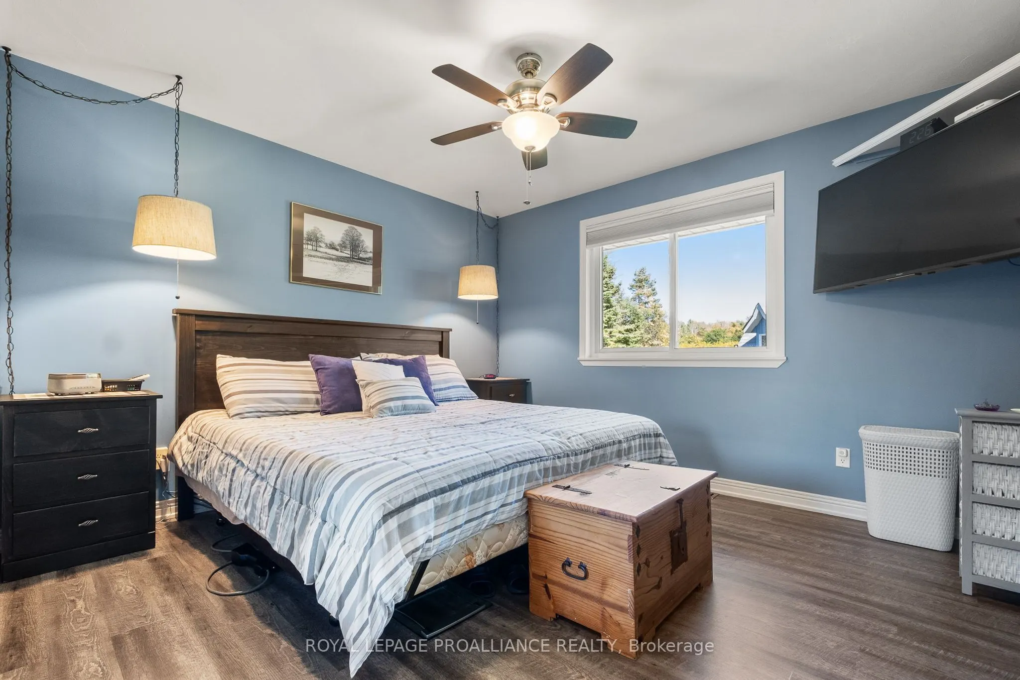 2535 Castlehill Drive