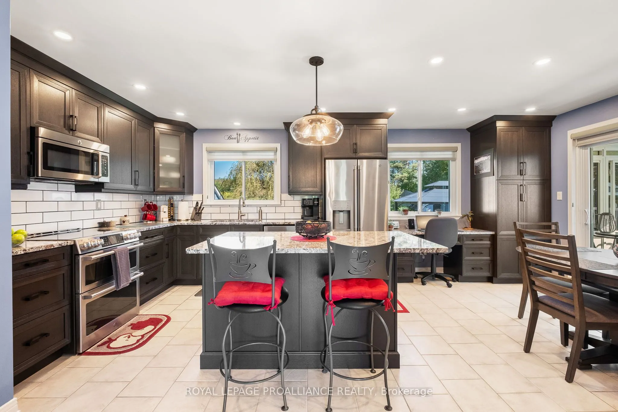 2535 Castlehill Drive