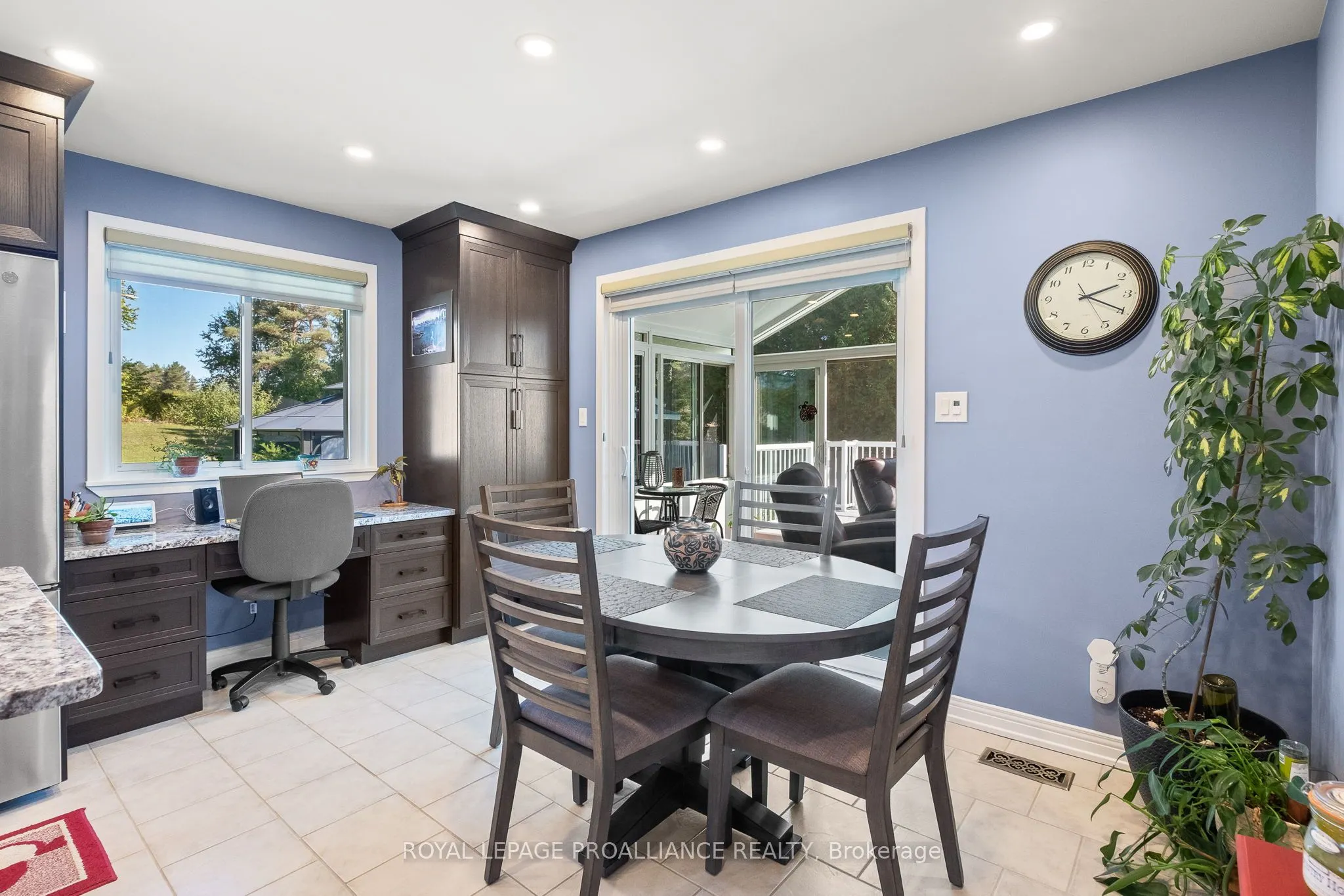 2535 Castlehill Drive
