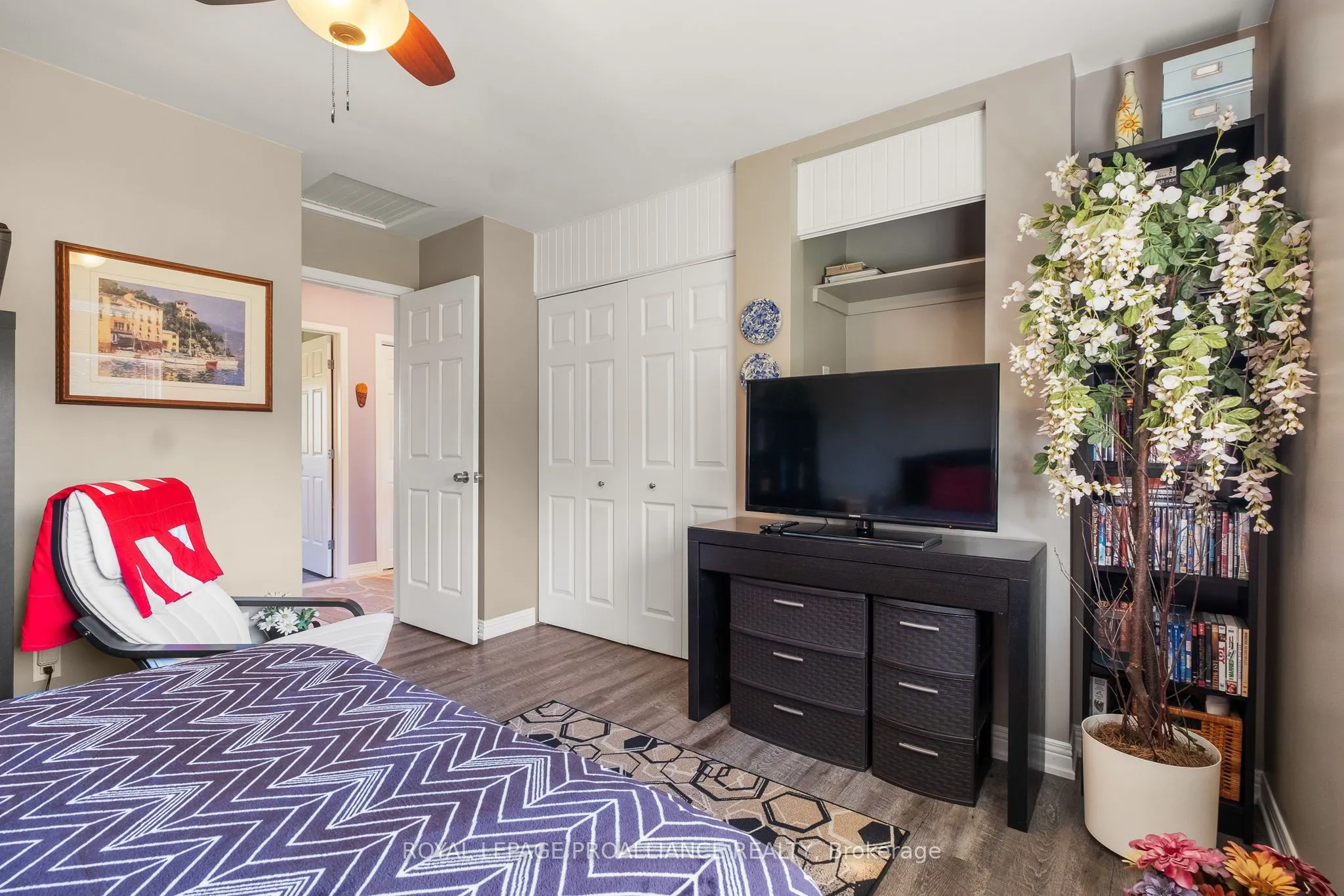 2535 Castlehill Drive