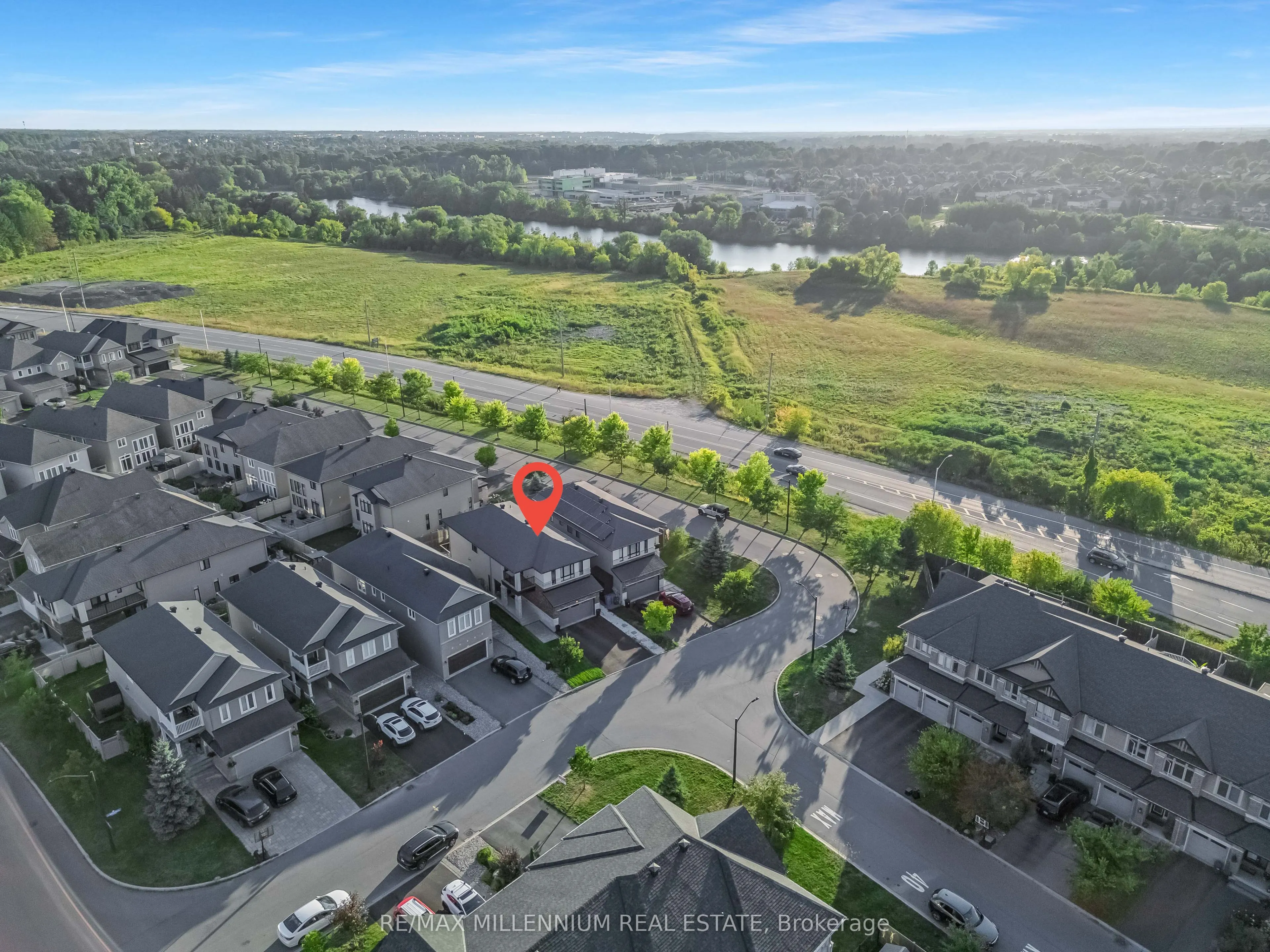 327 BALLINVILLE Circle