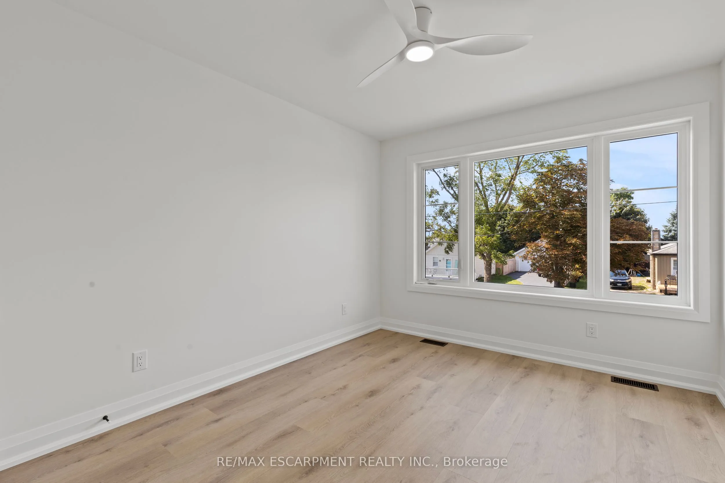 78 Knoll Street