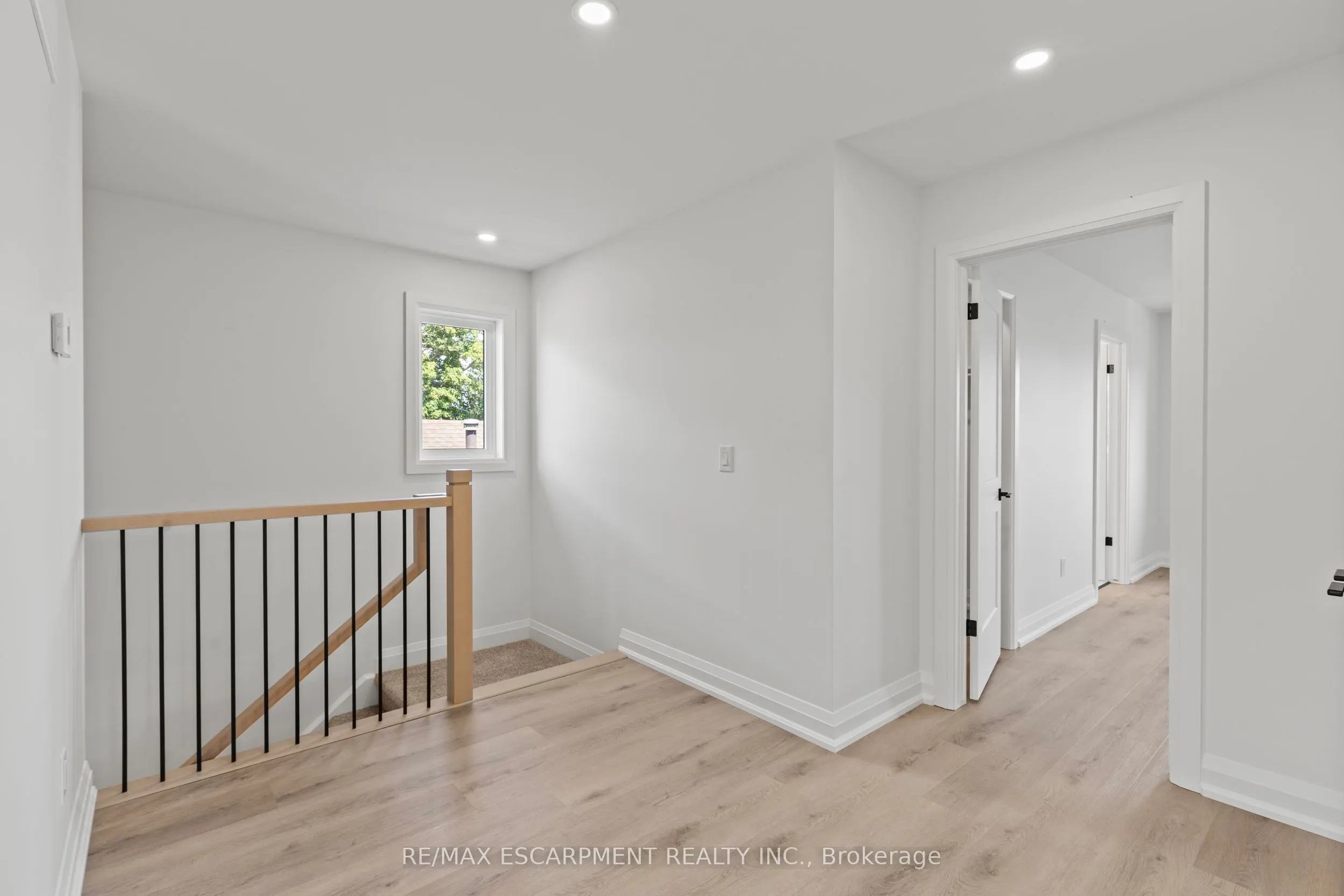 78 Knoll Street