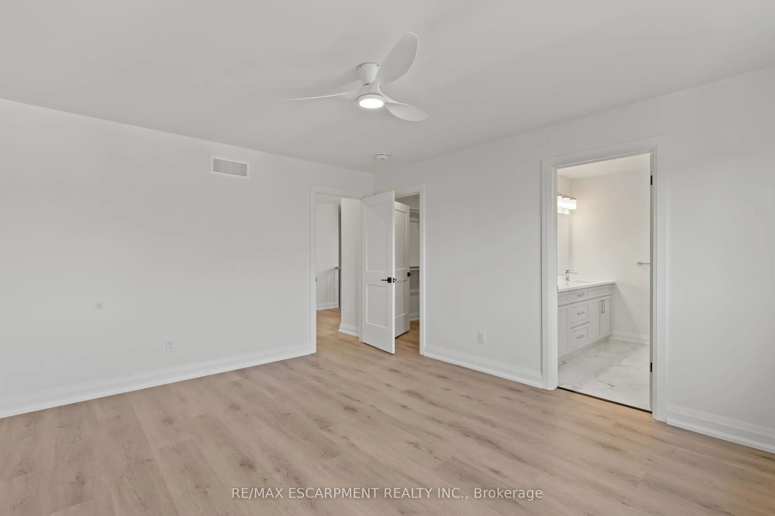 78 Knoll Street