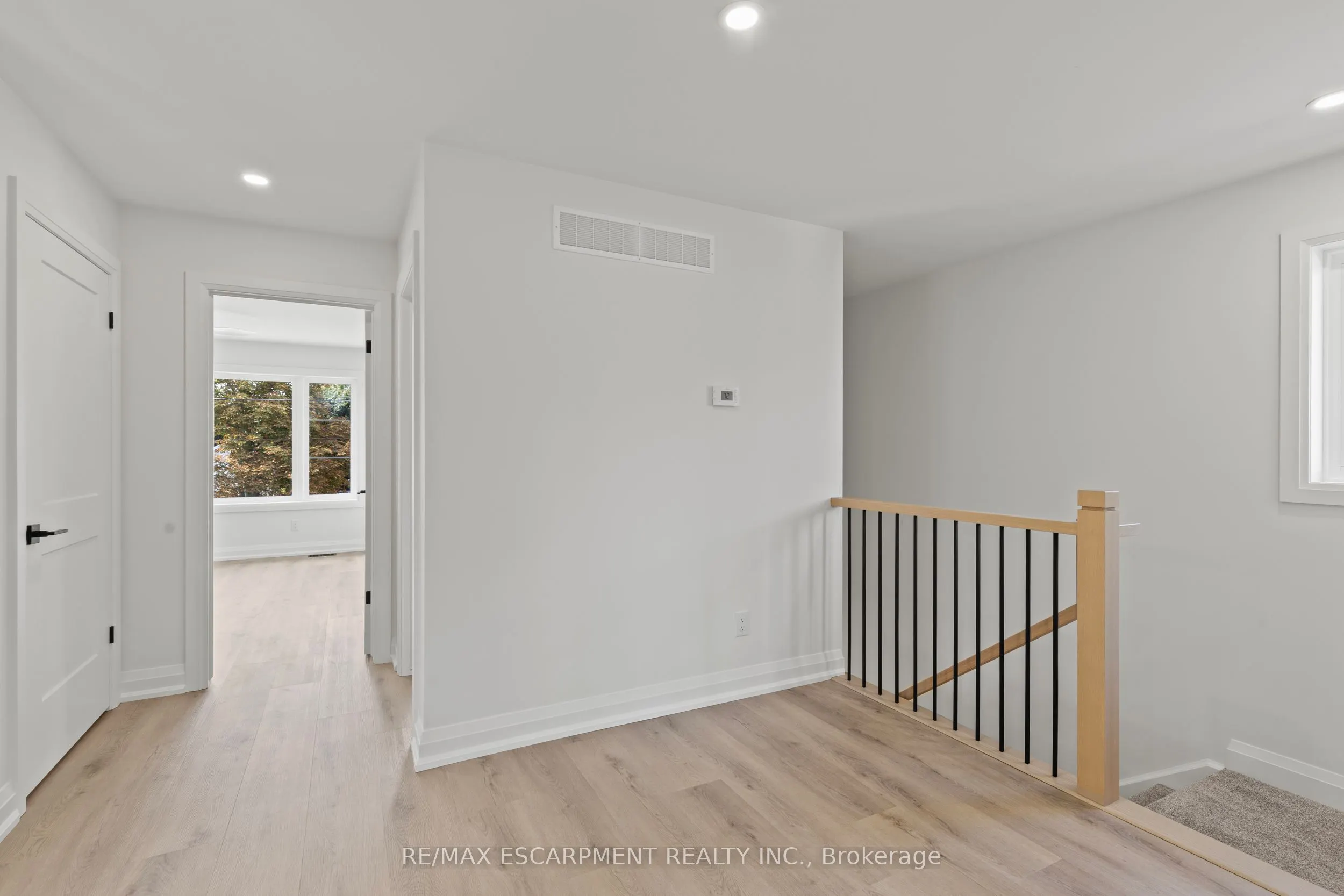 78 Knoll Street