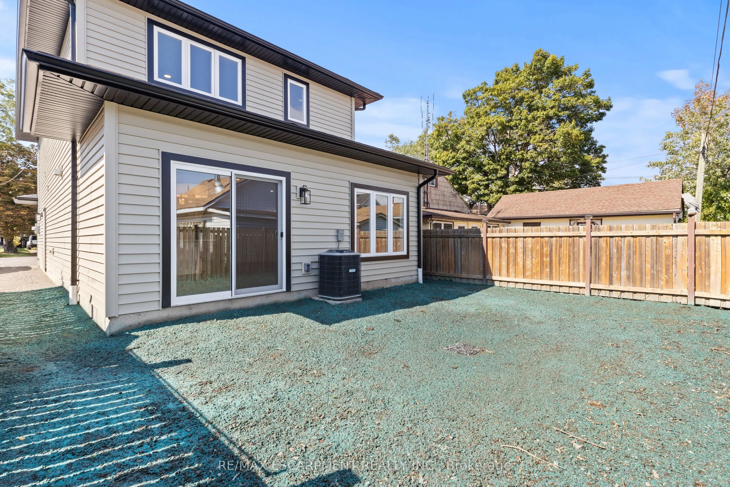 78 Knoll Street