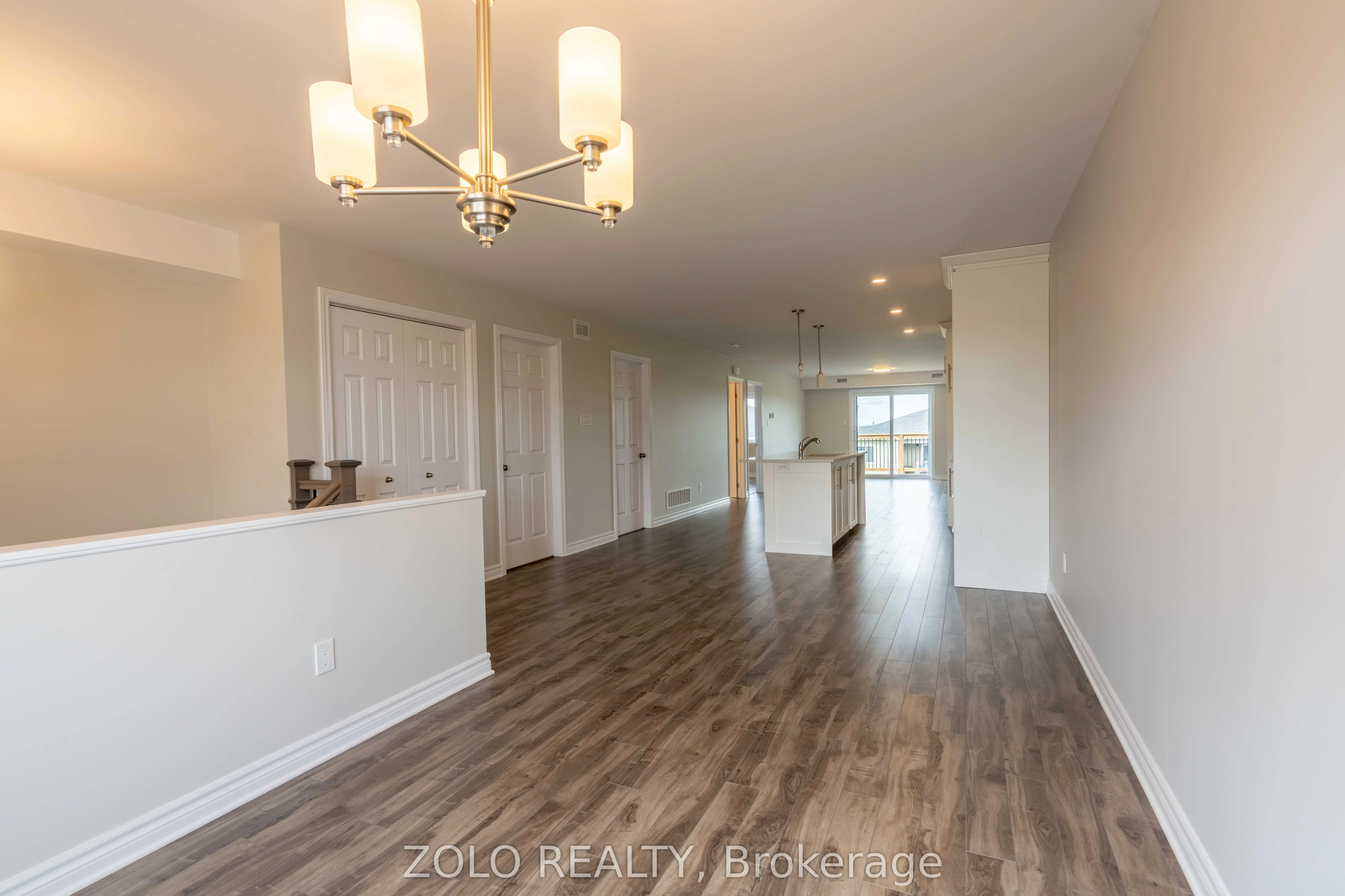 220/220A Ruby Drive