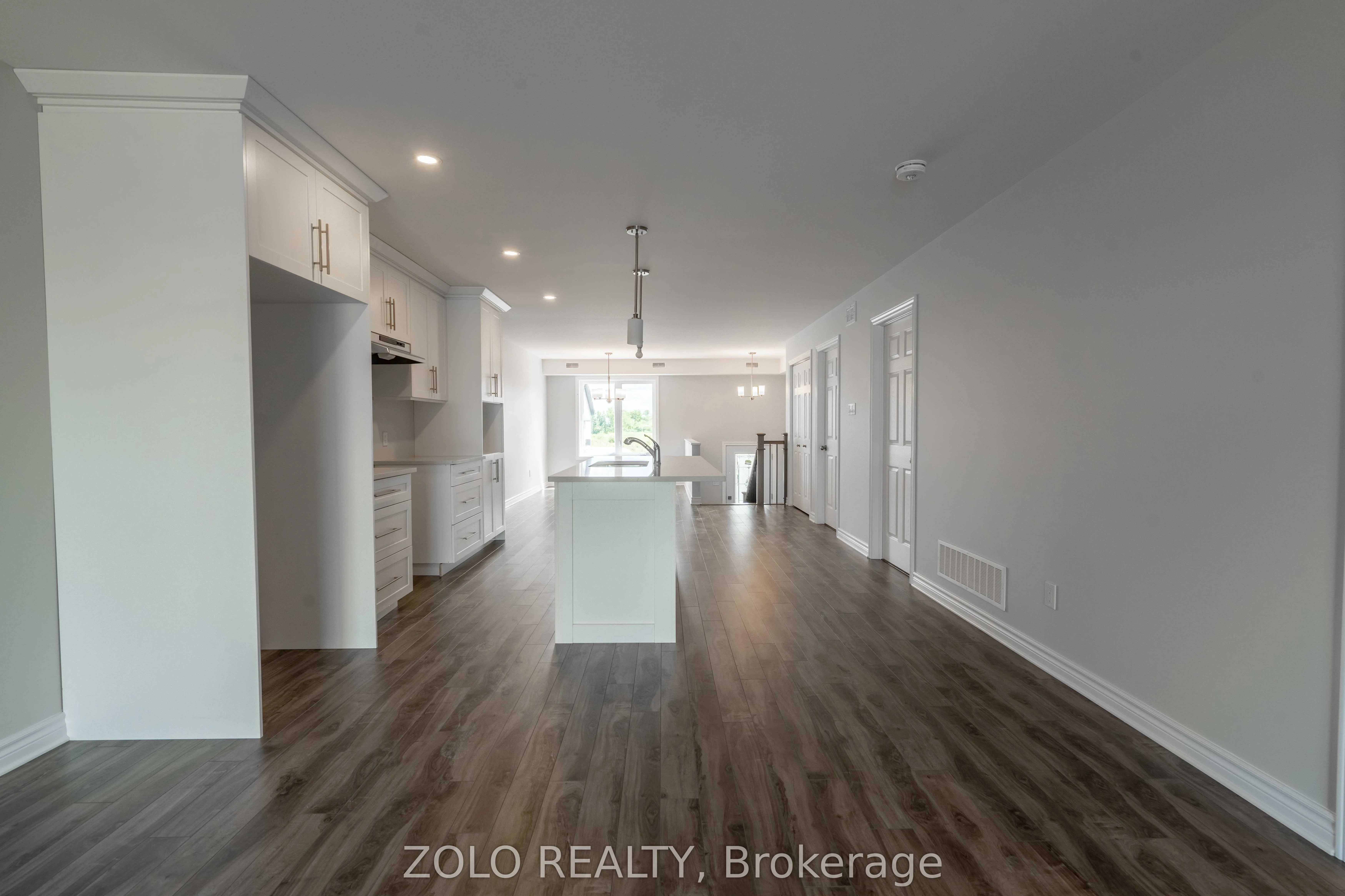 220/220A Ruby Drive