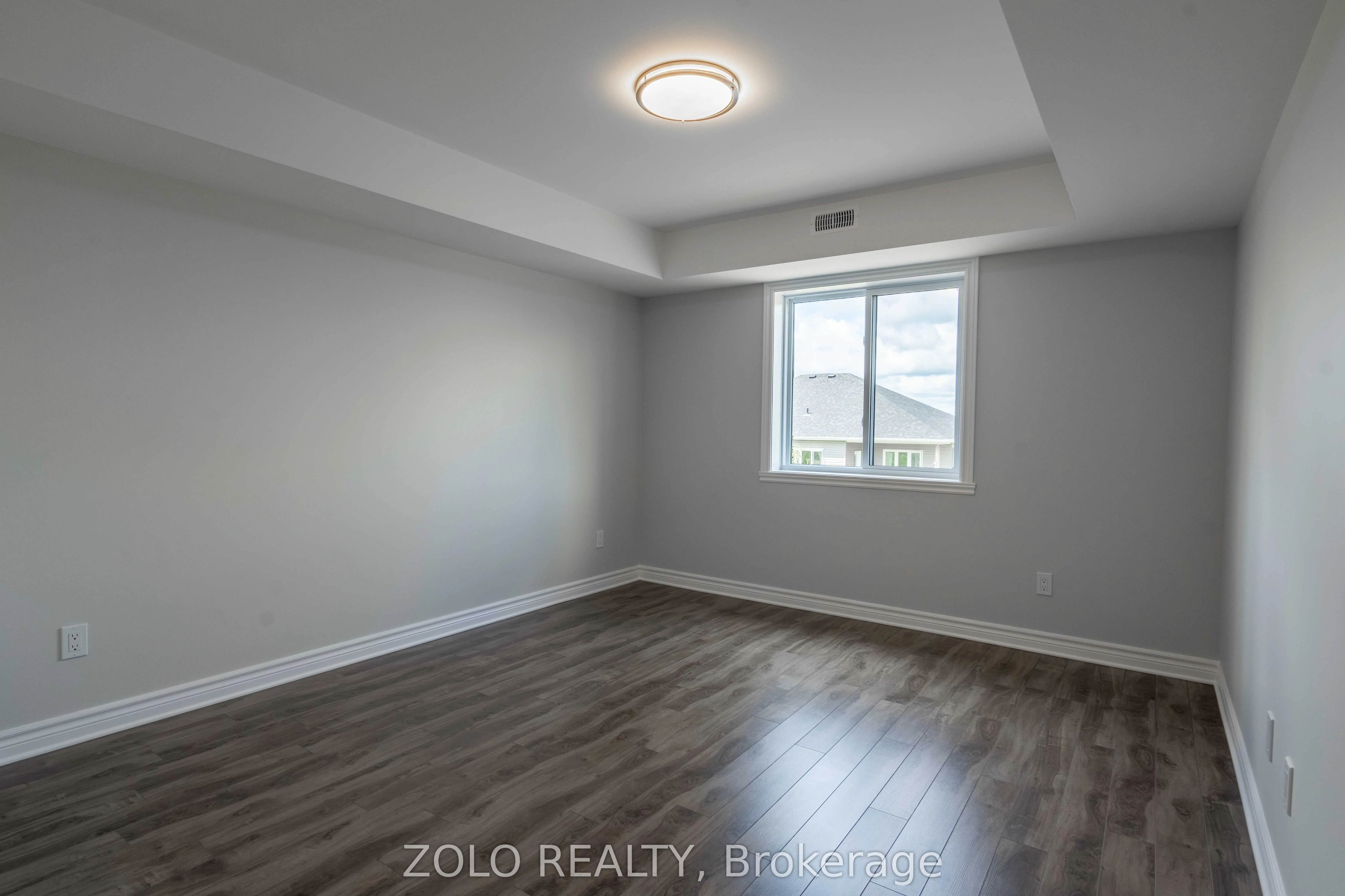 220/220A Ruby Drive