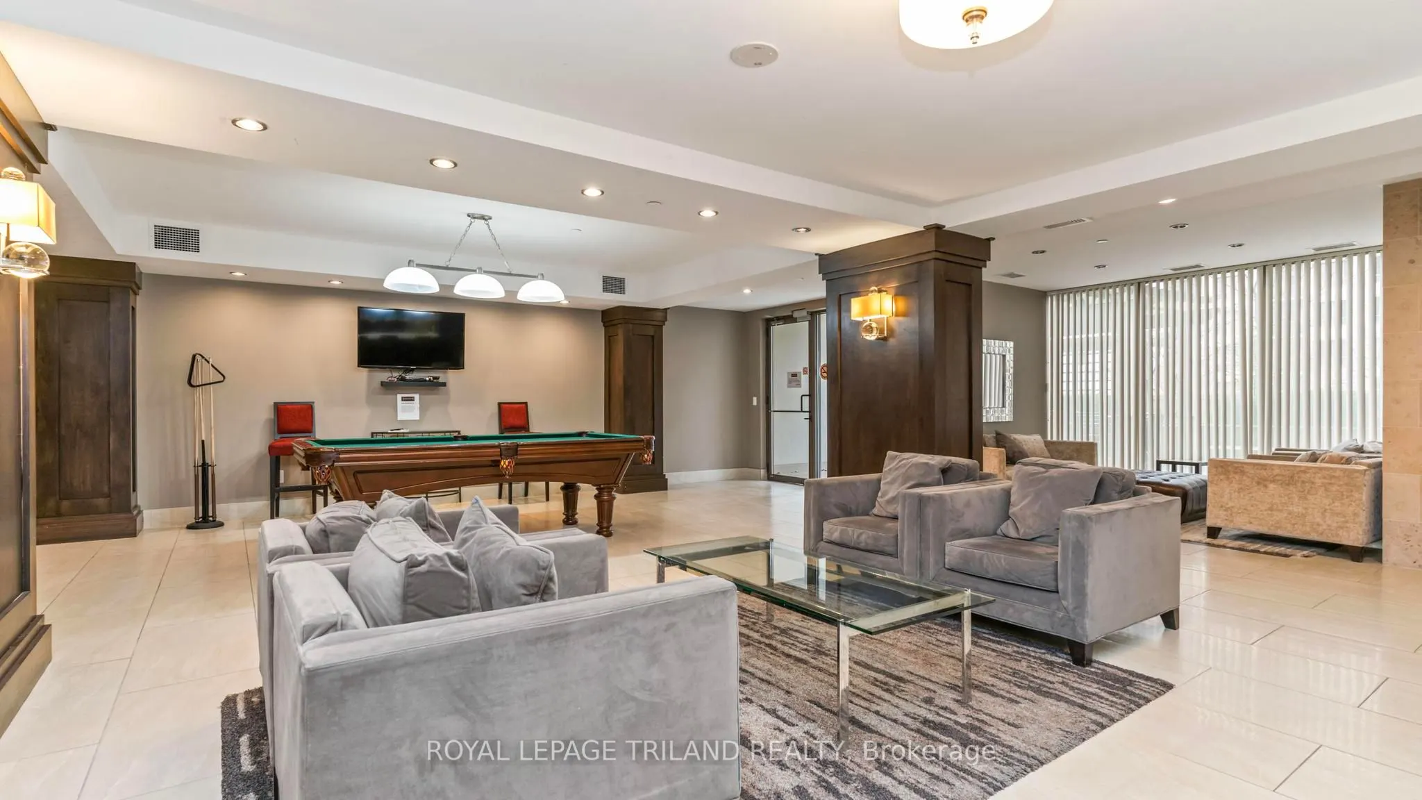 330 RIDOUT Street N, #2303