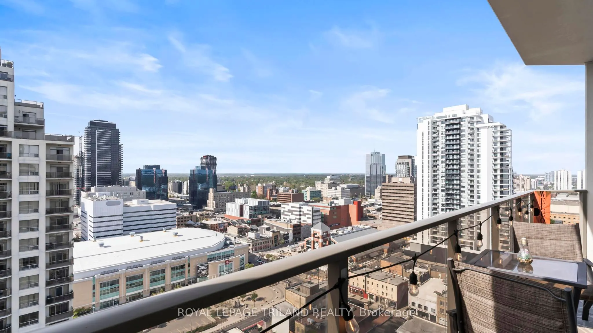 330 RIDOUT Street N, #2303