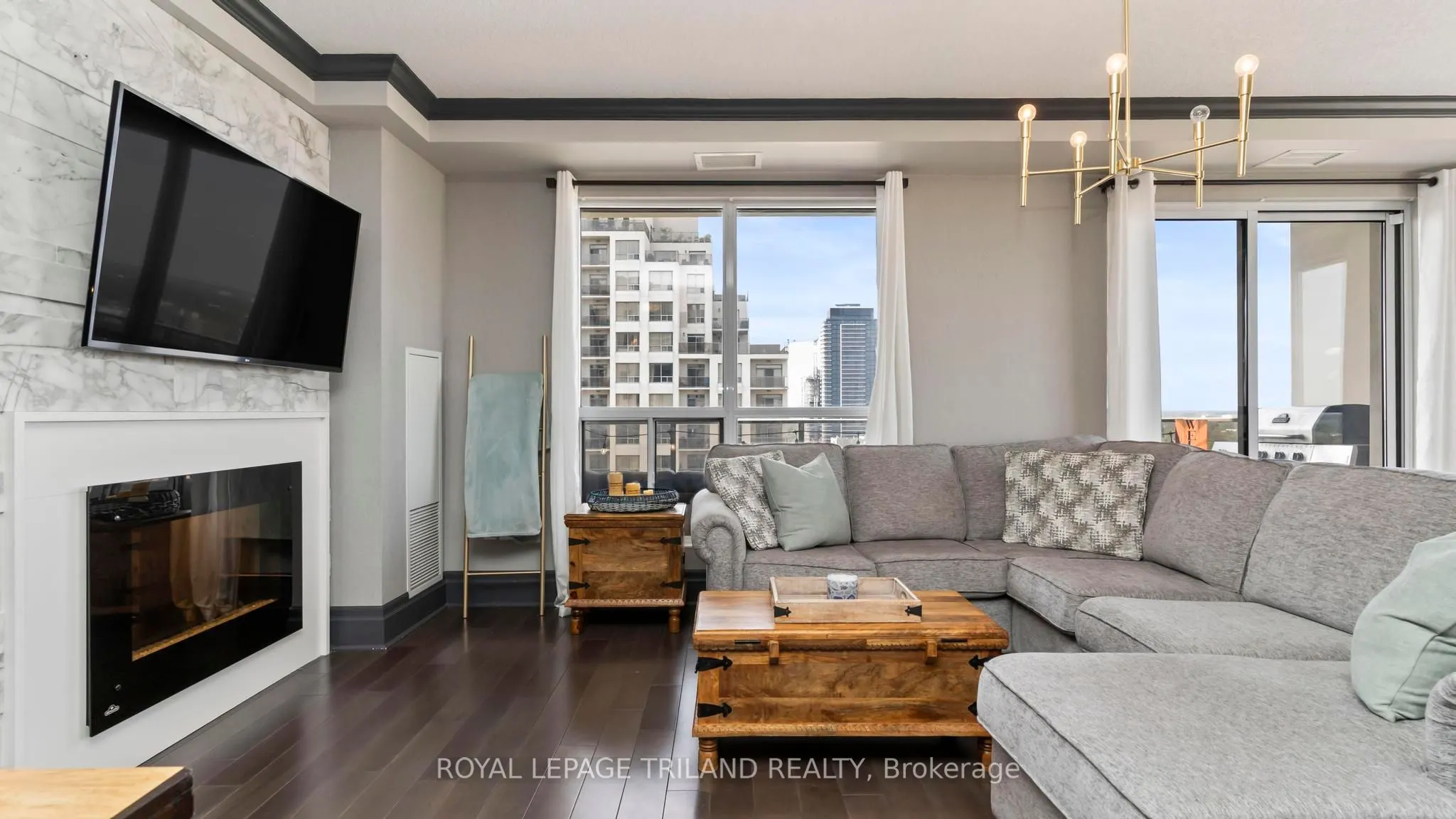 330 RIDOUT Street N, #2303