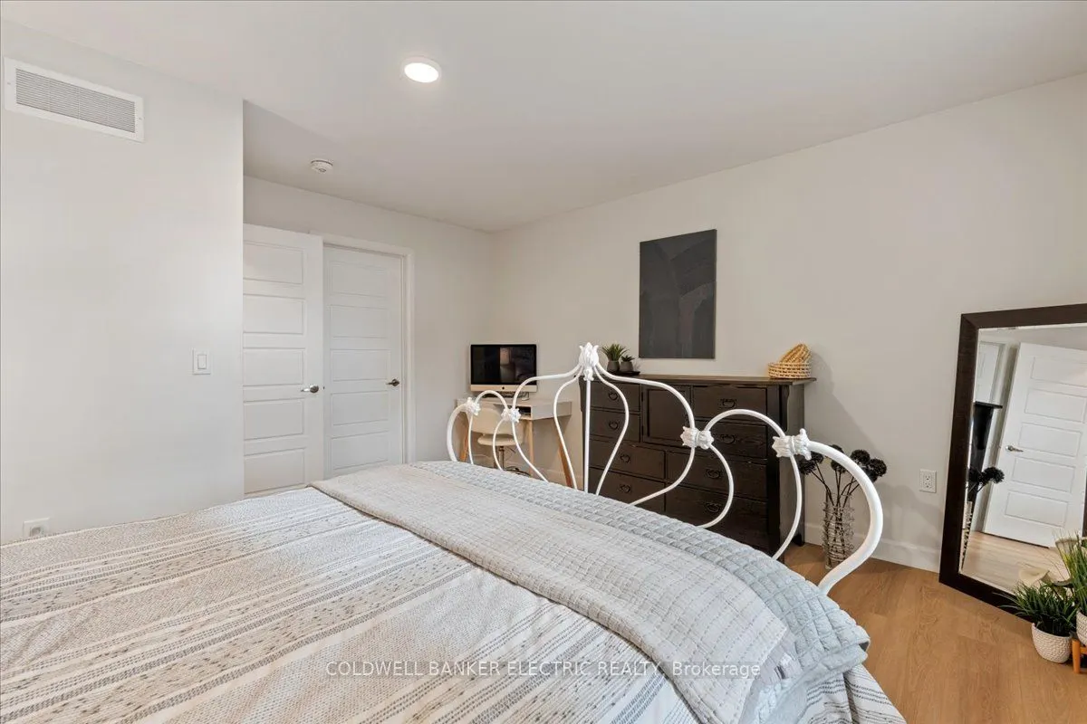 706 Percy Boom Road