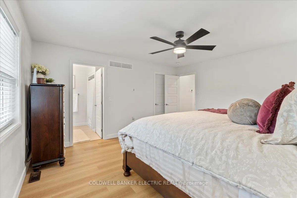 706 Percy Boom Road