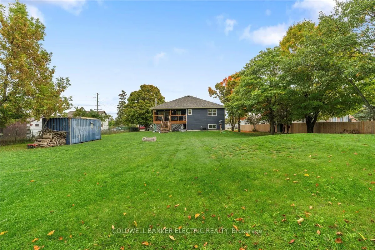 706 Percy Boom Road