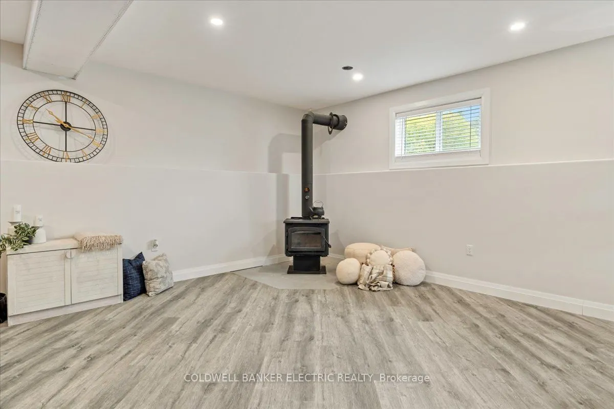 706 Percy Boom Road
